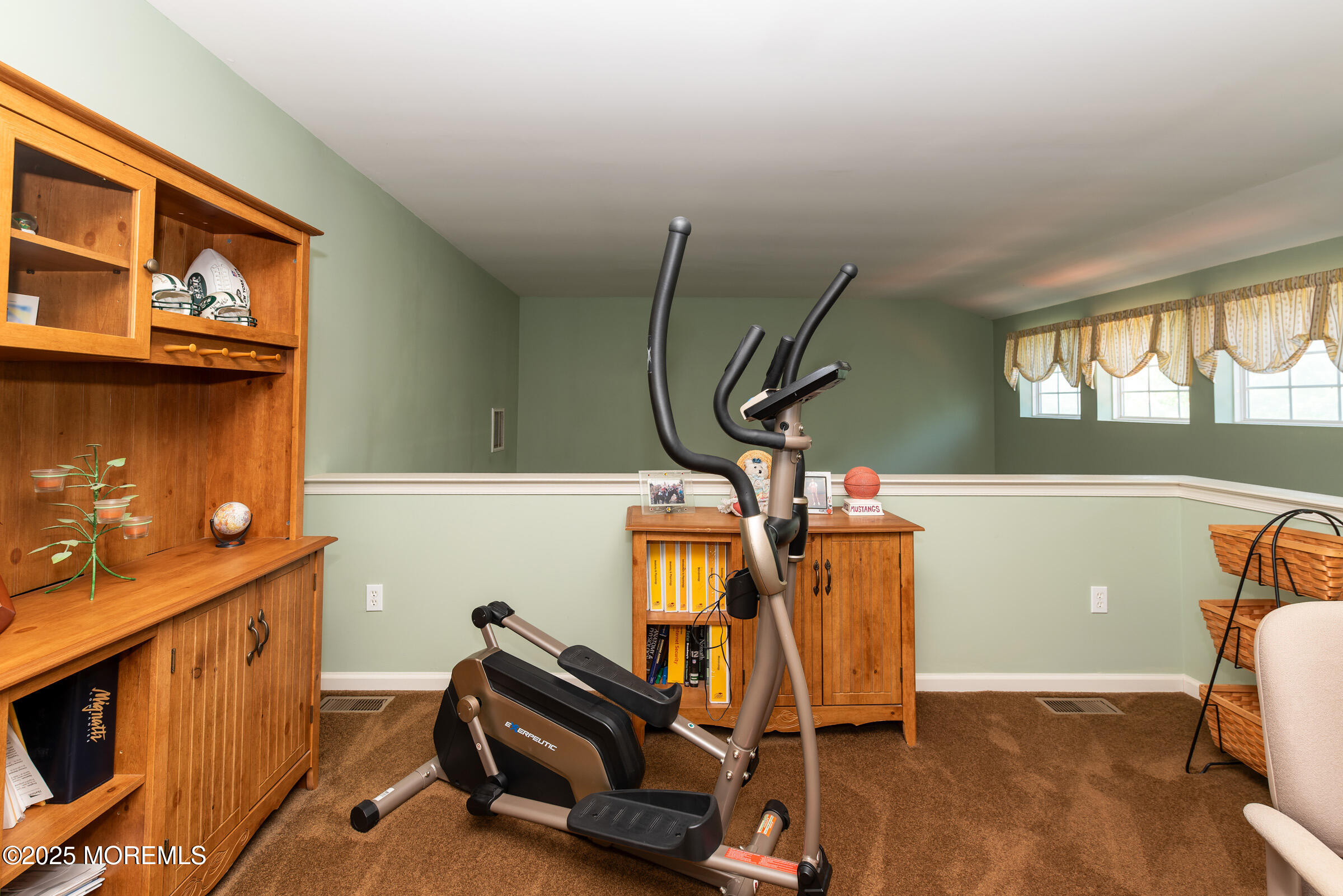 Barnegat, New Jersey, 08005, United States, 3 Bedrooms Bedrooms, ,4 BathroomsBathrooms,Residential,For Sale,1915430