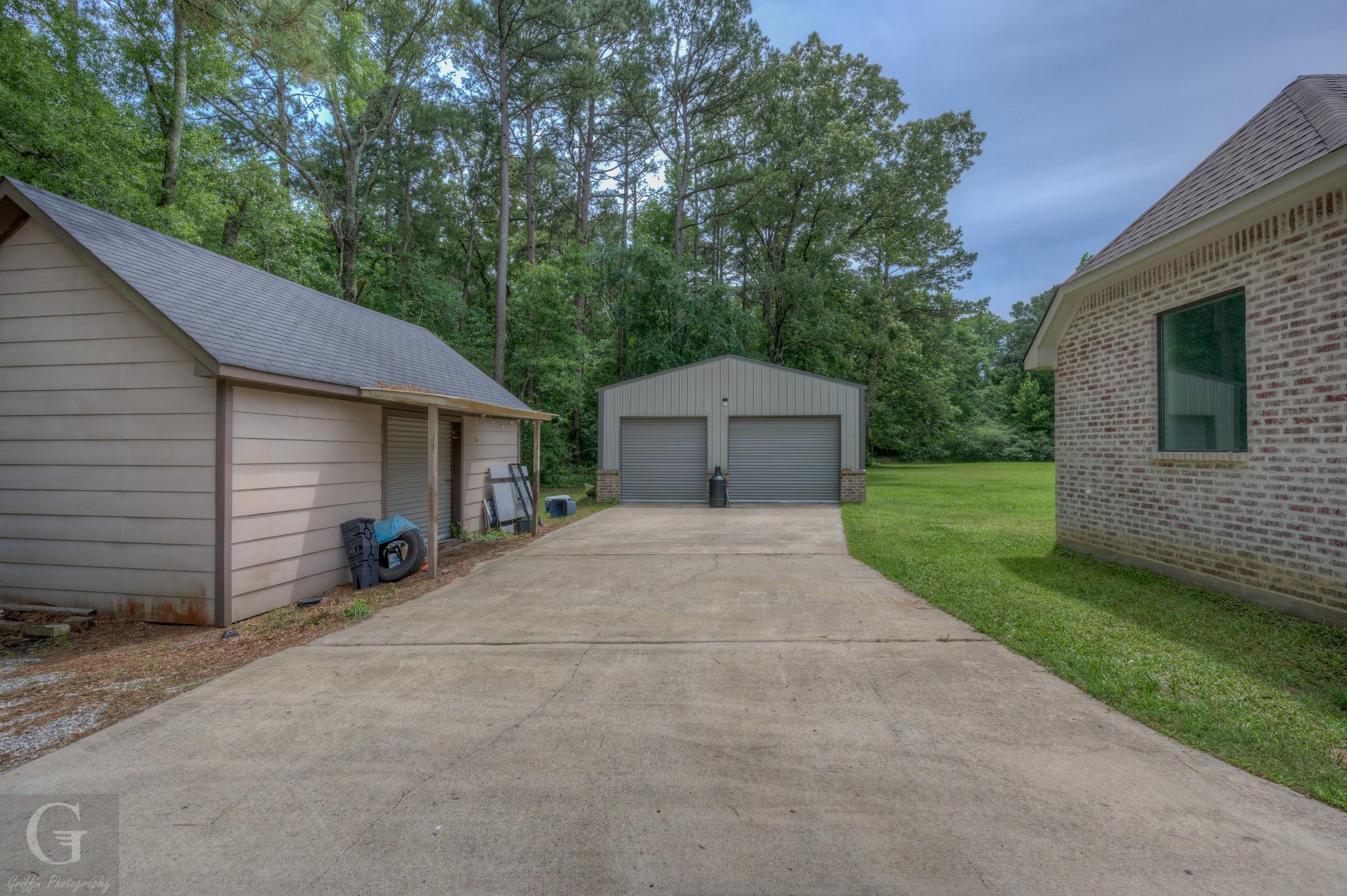 Shreveport, Louisiana, 71129, United States, 4 Bedrooms Bedrooms, ,4 BathroomsBathrooms,Residential,For Sale,1978405