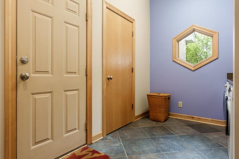 Machesney Park, Illinois, 61115, United States, 4 Bedrooms Bedrooms, ,5 BathroomsBathrooms,Residential,For Sale,2049063