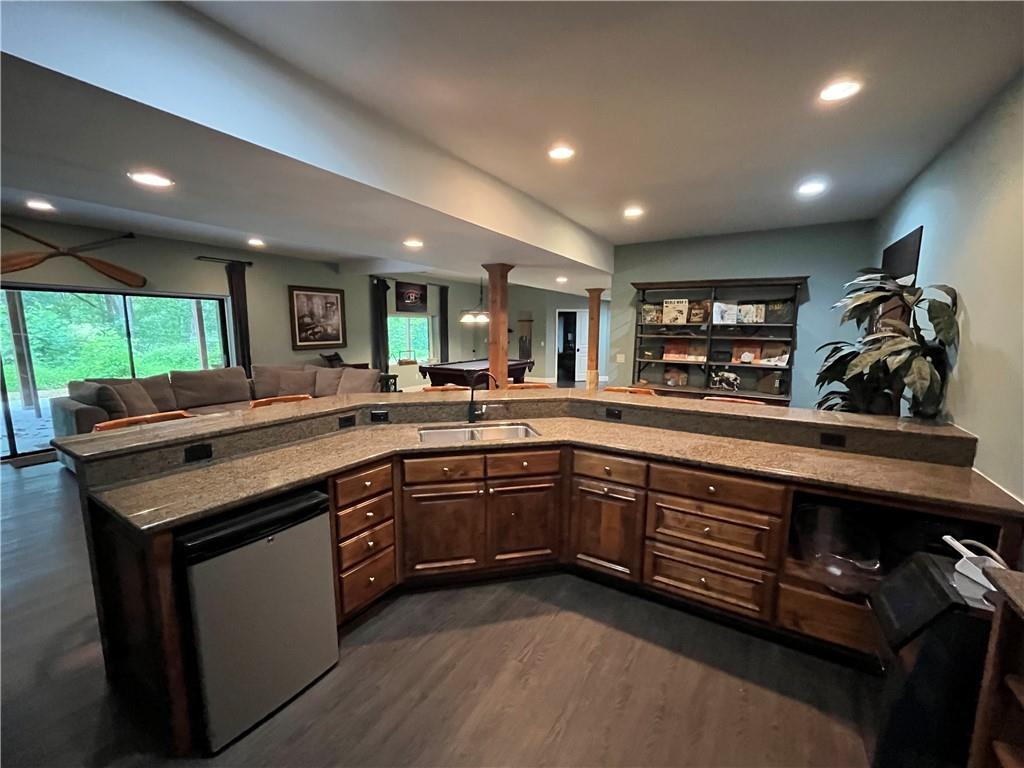 Cumming, Georgia, 30041, United States, 3 Bedrooms Bedrooms, ,3 BathroomsBathrooms,Residential,For Sale,1914655