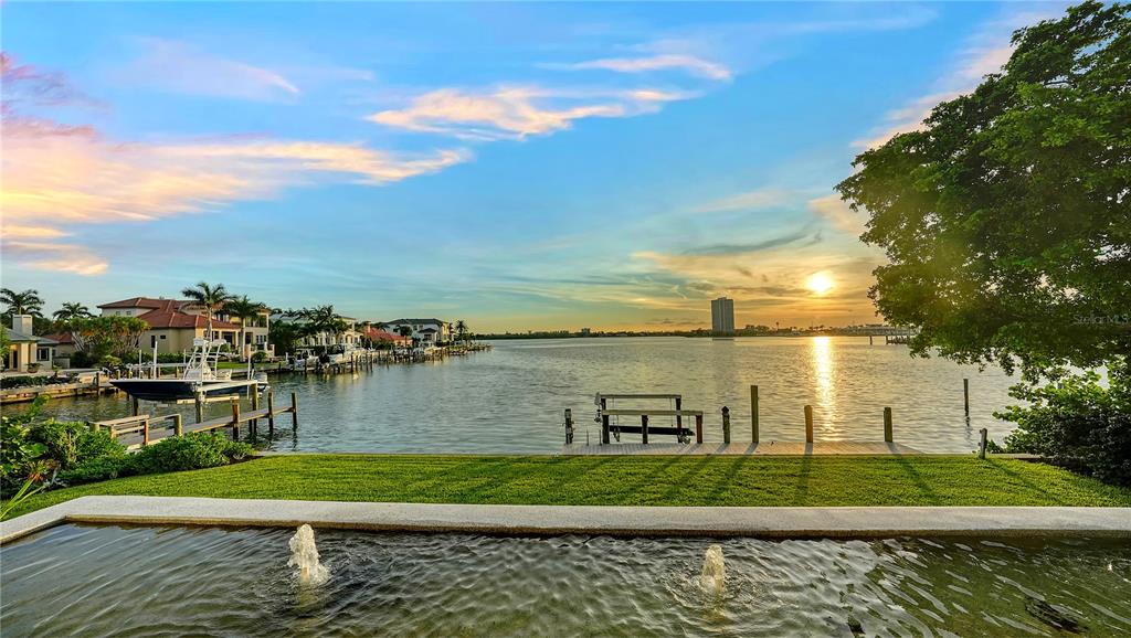 Sarasota, Florida, 34236, United States, 3 Bedrooms Bedrooms, ,5 BathroomsBathrooms,Residential,For Sale,1908406