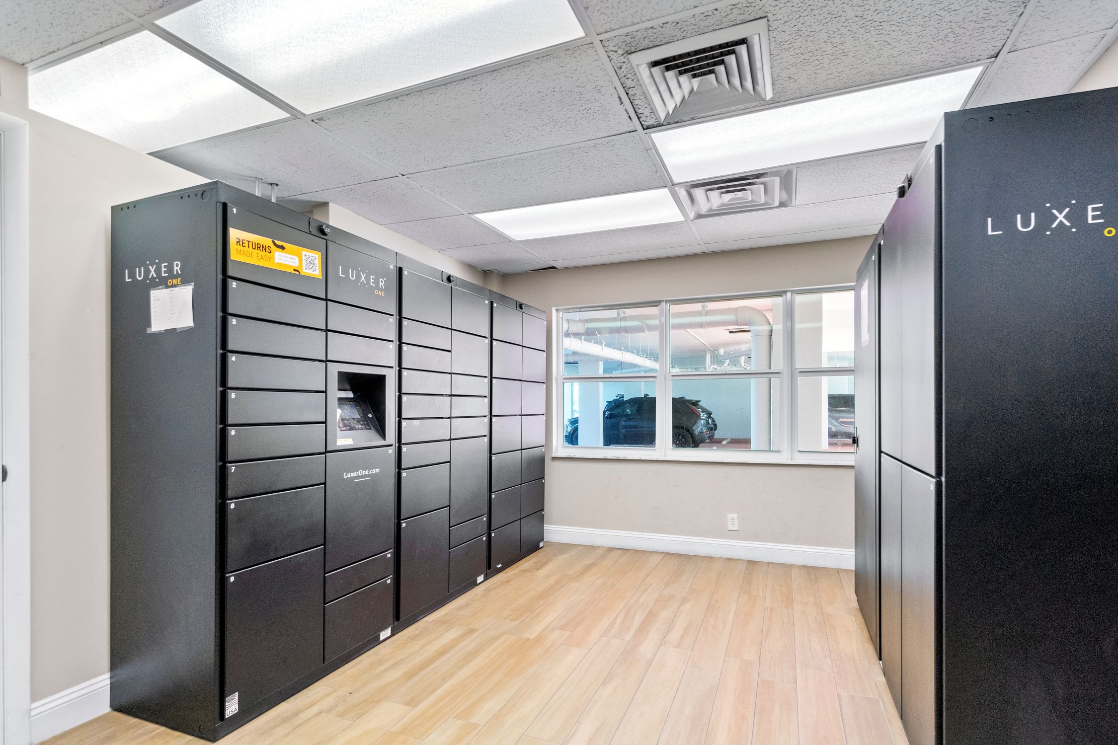  111 N Pompano Beach Boulevard, Pompano Beach, FL, 33062 - 物件實景