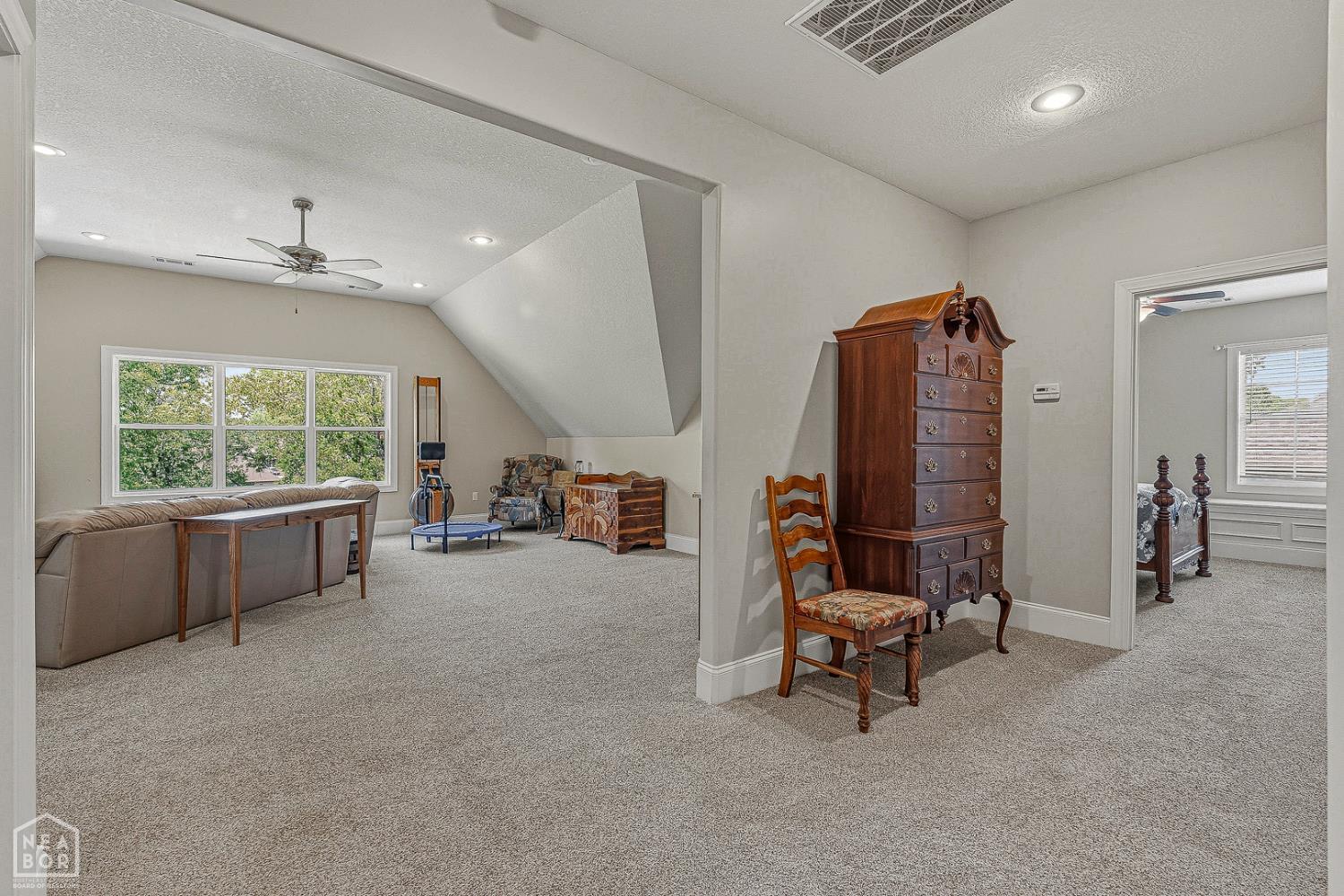 Jonesboro, Arkansas, 72405, United States, 4 Bedrooms Bedrooms, ,4 BathroomsBathrooms,Residential,For Sale,2039868