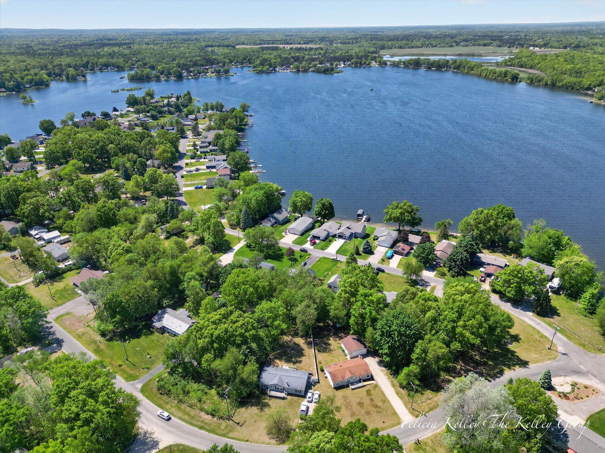 Howard City, Michigan, 49329, United States, 3 Bedrooms Bedrooms, ,1 BathroomBathrooms,Residential,For Sale,2048764