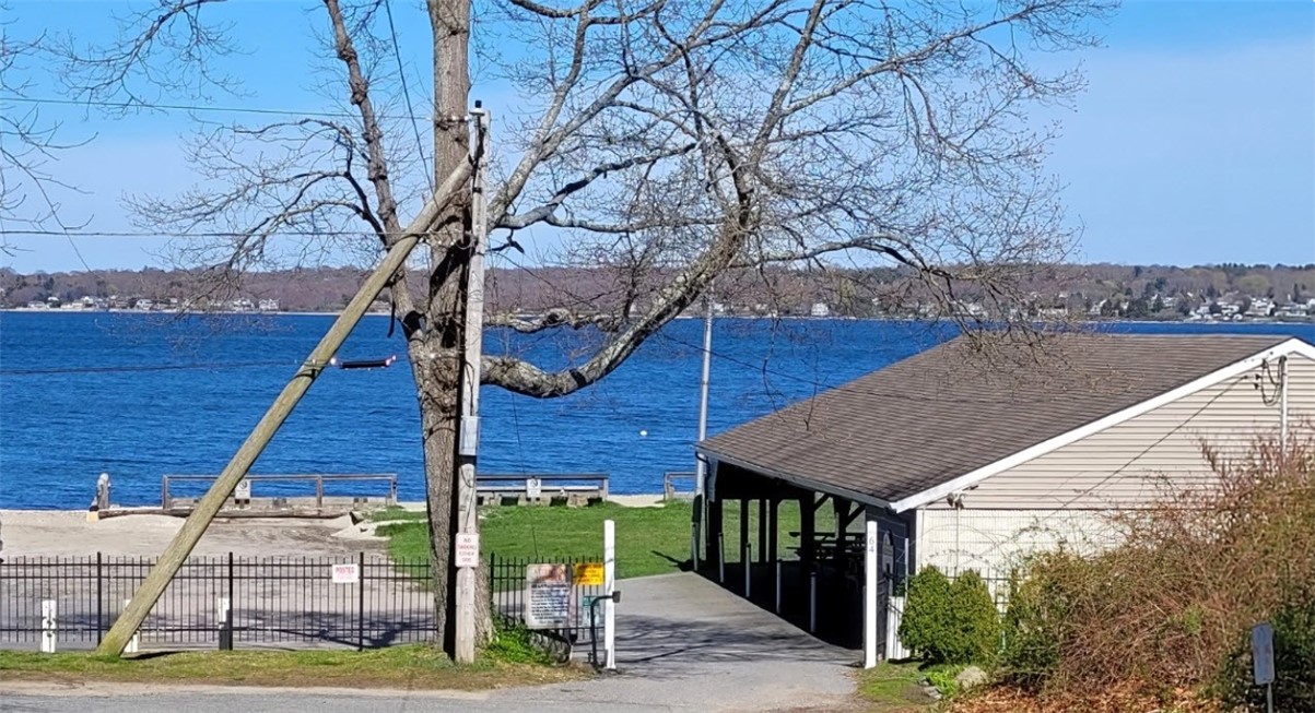North Kingstown, Rhode Island, 02874, United States, 3 Bedrooms Bedrooms, ,2 BathroomsBathrooms,Residential,For Sale,1906008