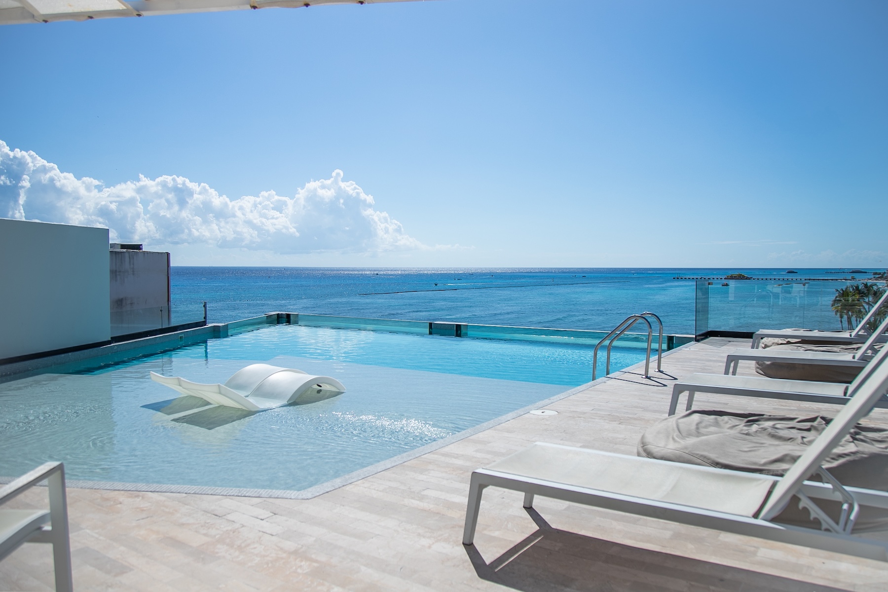  PRIVATE OCEANFRONT HORIZON RETREAT RESIDENCE - 物件實景