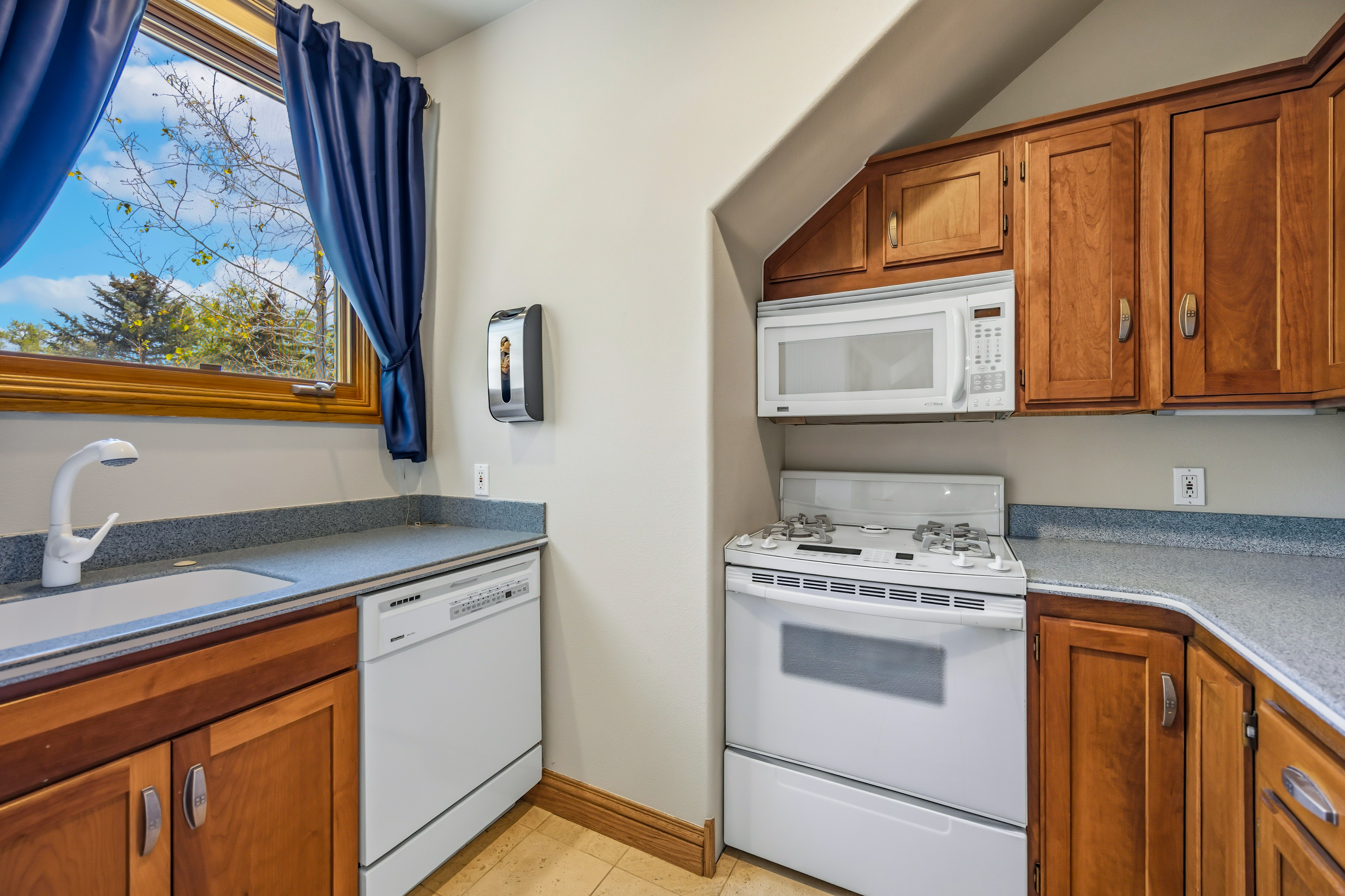  Rare opportunity to own a private luxury estate in Greenwood Village - 物件實景
