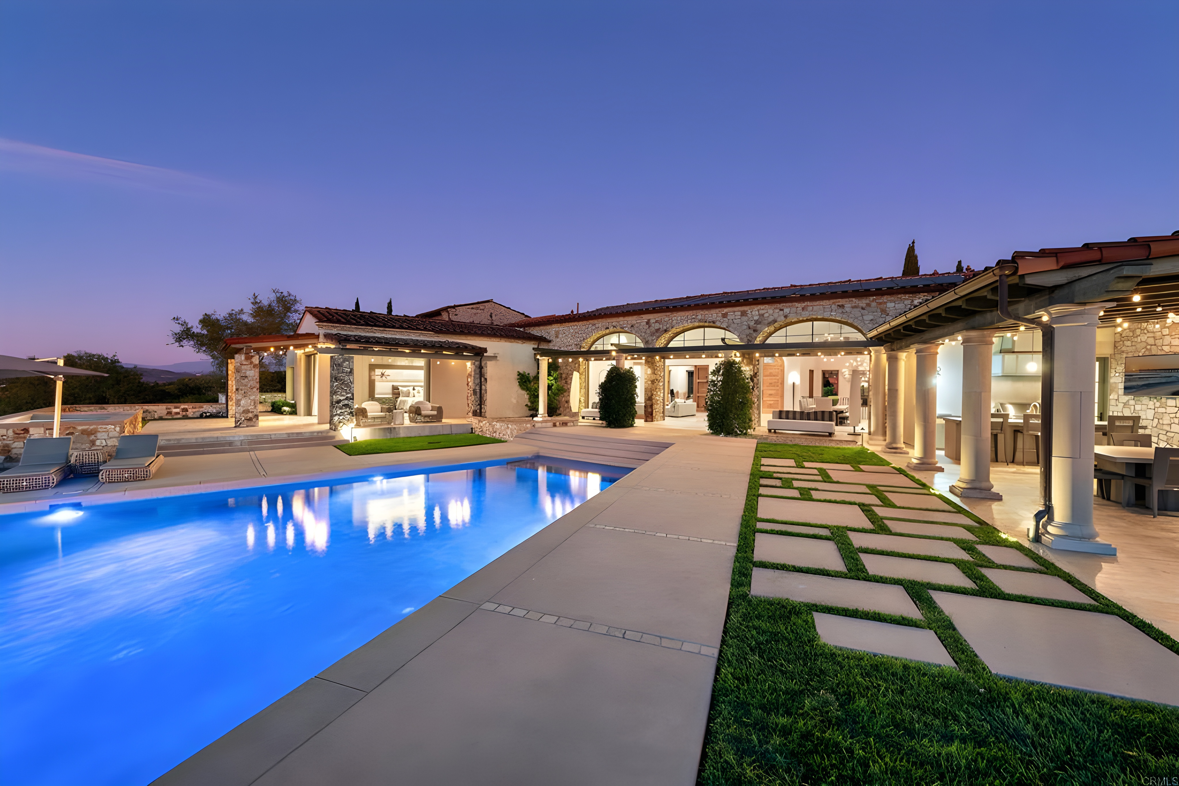  8114 Sendero de la Pradera, San Diego, CA 92127 - 物件實景