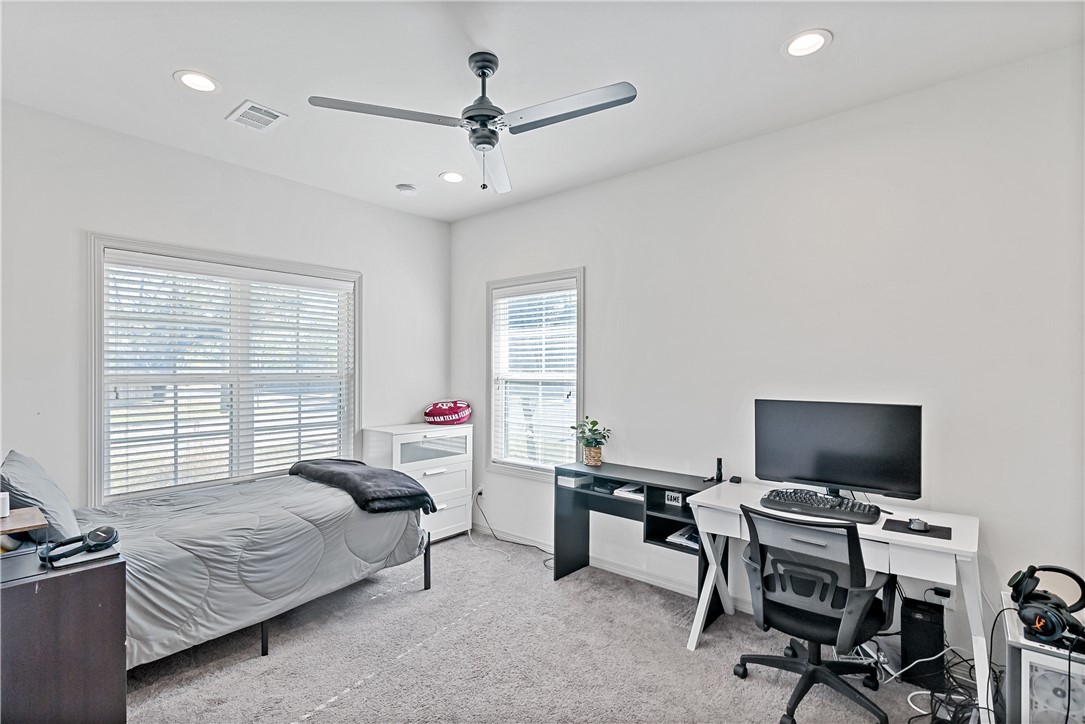 College Station, Texas, 77840, United States, 6 Bedrooms Bedrooms, ,7 BathroomsBathrooms,Residential,For Sale,1989222