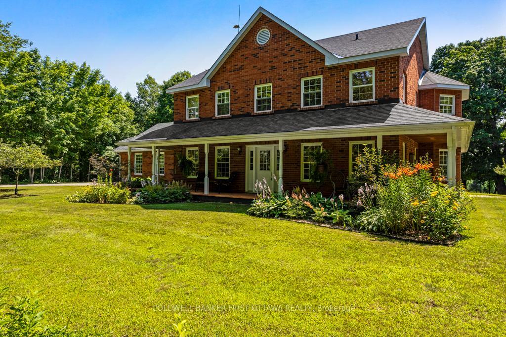 MISSISSIPPI MILLS, Ontario, K7C 0C5, CA, 4 Bedrooms Bedrooms, ,Residential,For Sale,1901880