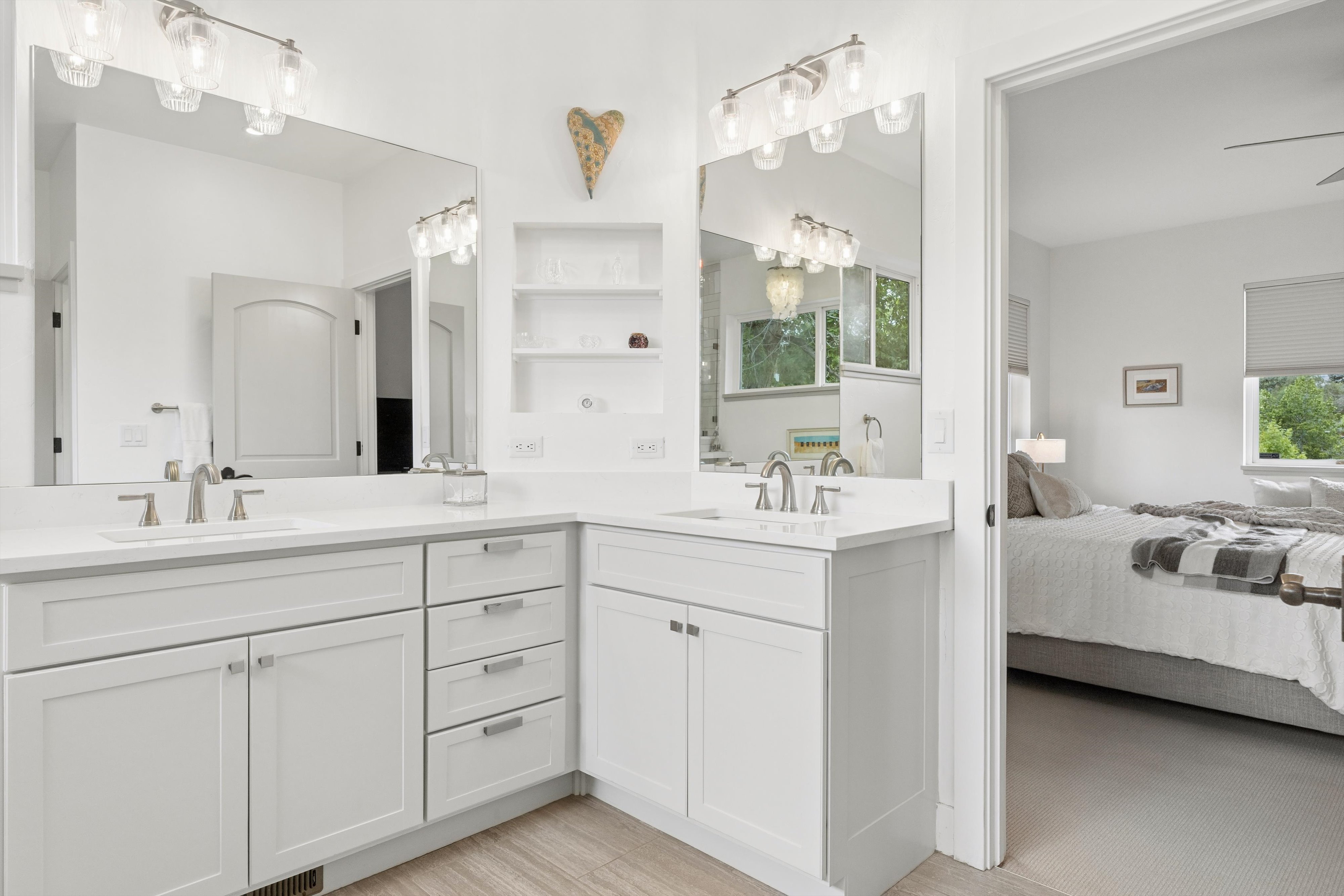 Lovely Home Set in One of Boulder