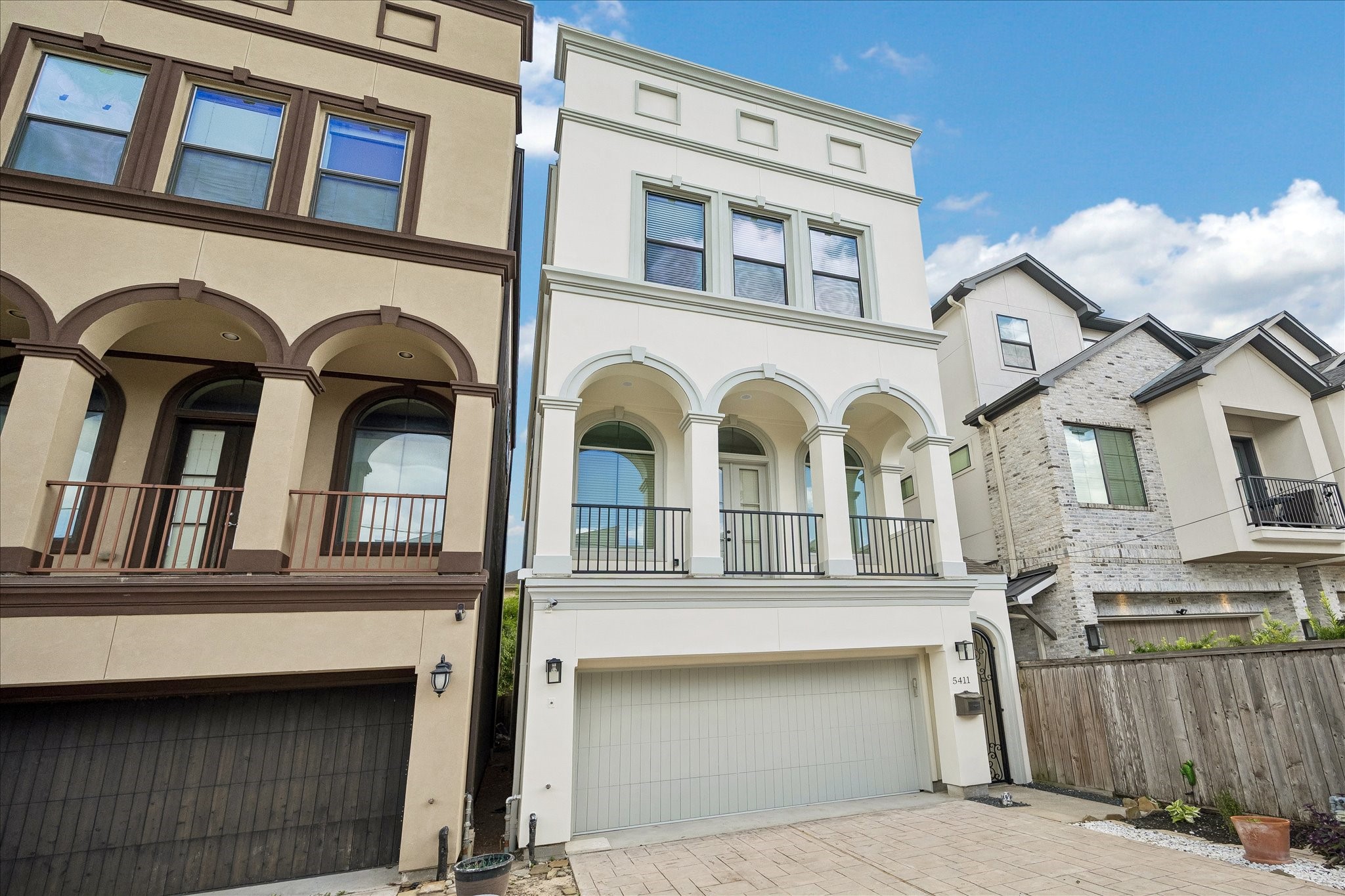  5411 Gibson Street - 物件實景