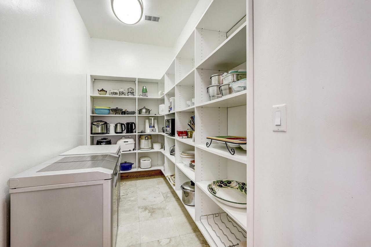 6301 COORS Boulevard NW, Albuquerque, New Mexico, 87120, United States, 3 Bedrooms Bedrooms, ,4 BathroomsBathrooms,Residential,For Sale,6301 COORS Boulevard NW,1637534