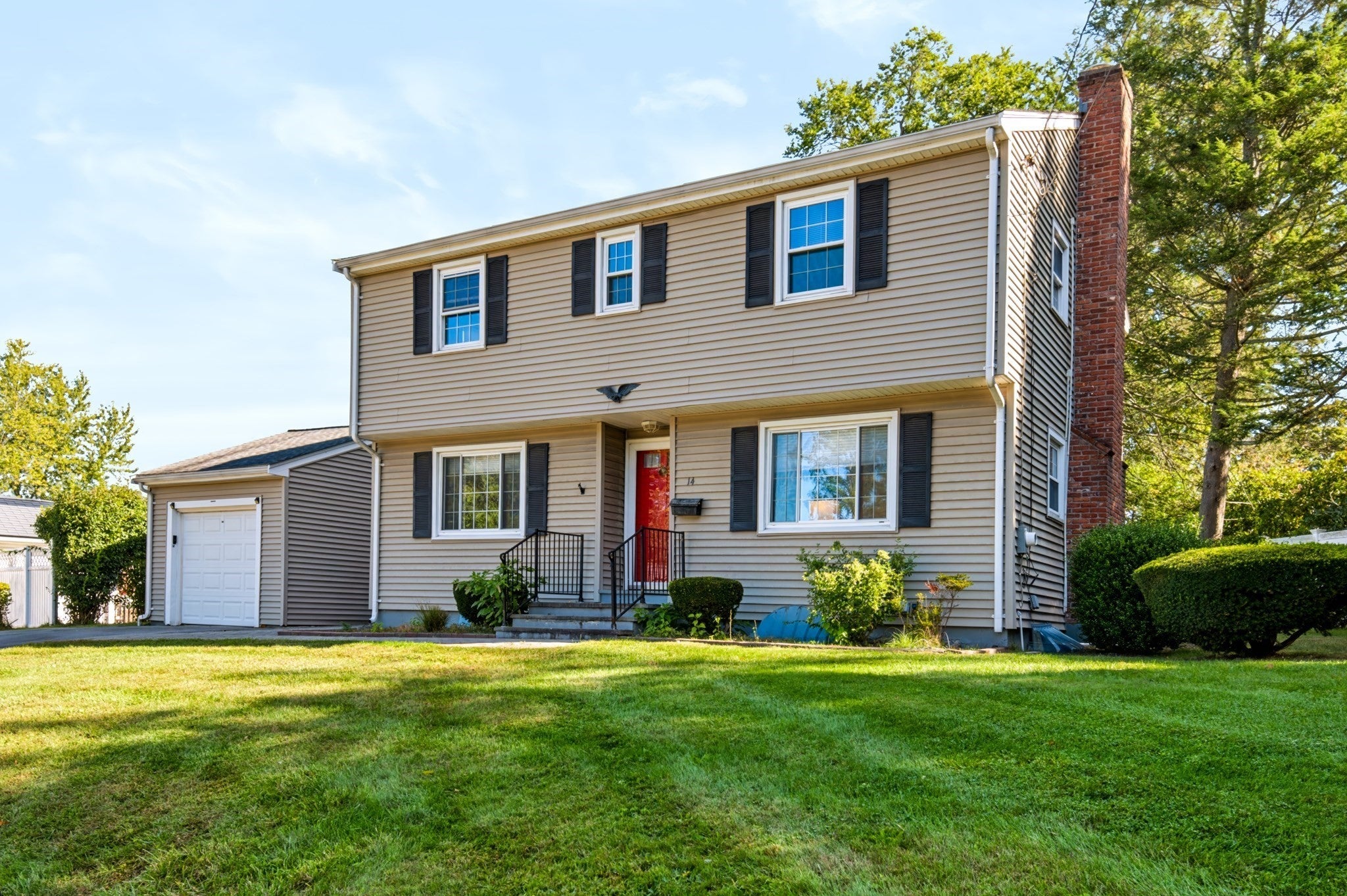 Cunningham Dr, Framingham, MA 01701