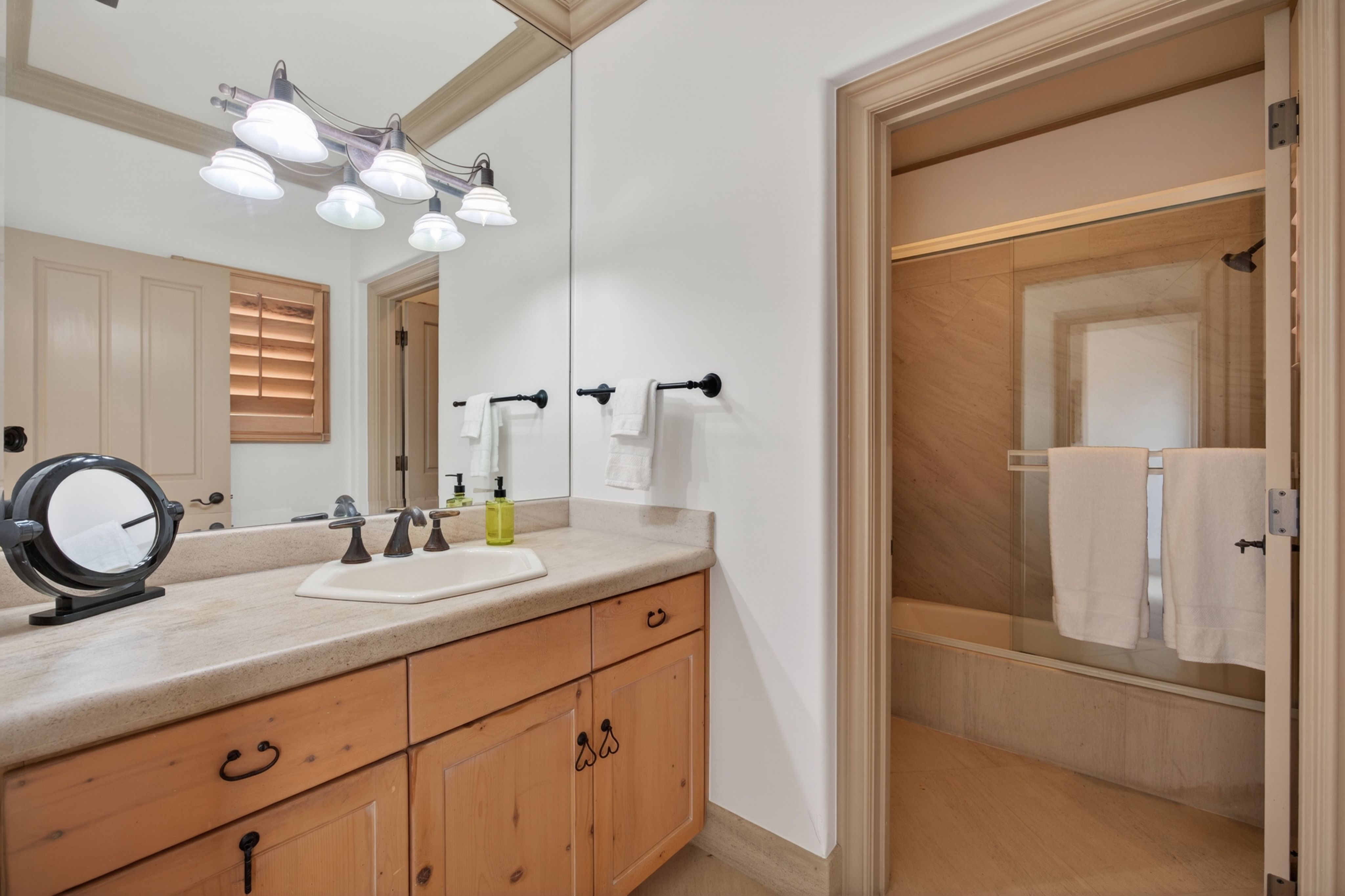  651 Oak Grove Court, Ojai, CA 93023 - 物件實景