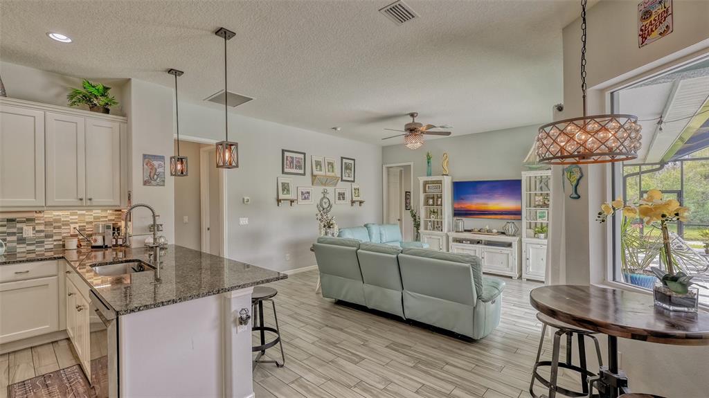 Parrish, Florida, 34219, United States, 4 Bedrooms Bedrooms, ,4 BathroomsBathrooms,Residential,For Sale,1960879