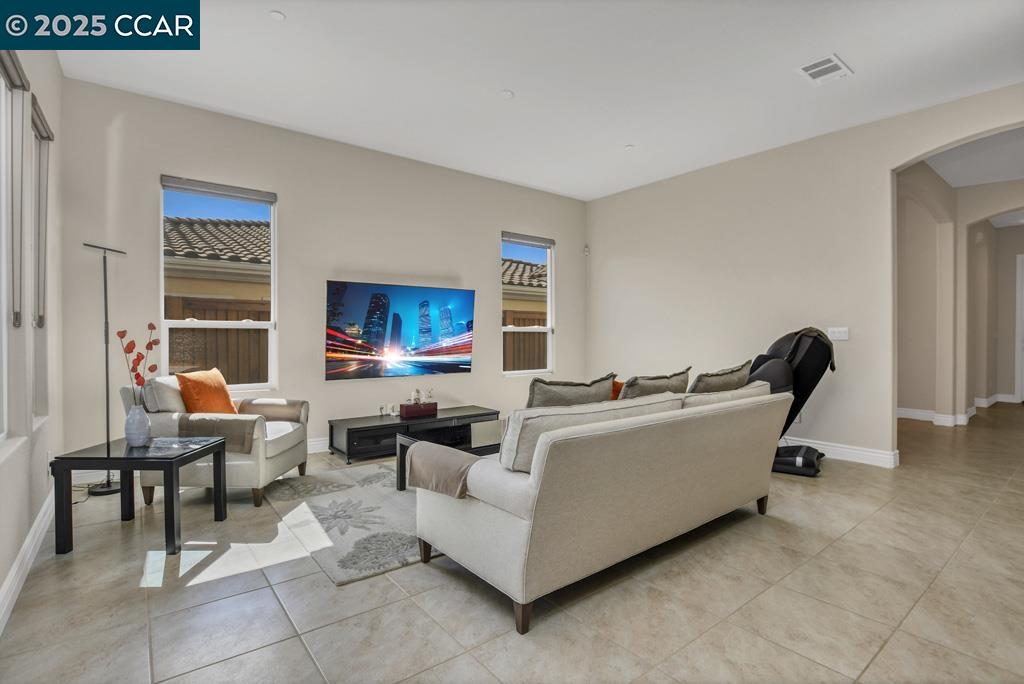 Brentwood, California, 94513, United States, 2 Bedrooms Bedrooms, ,2 BathroomsBathrooms,Residential,For Sale,1837738