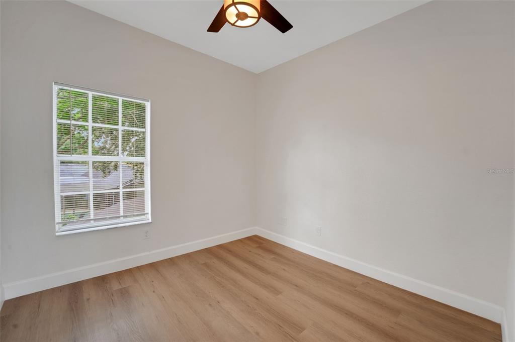 Oviedo, Florida, 32765, United States, 5 Bedrooms Bedrooms, ,3 BathroomsBathrooms,Residential,For Sale,1932444