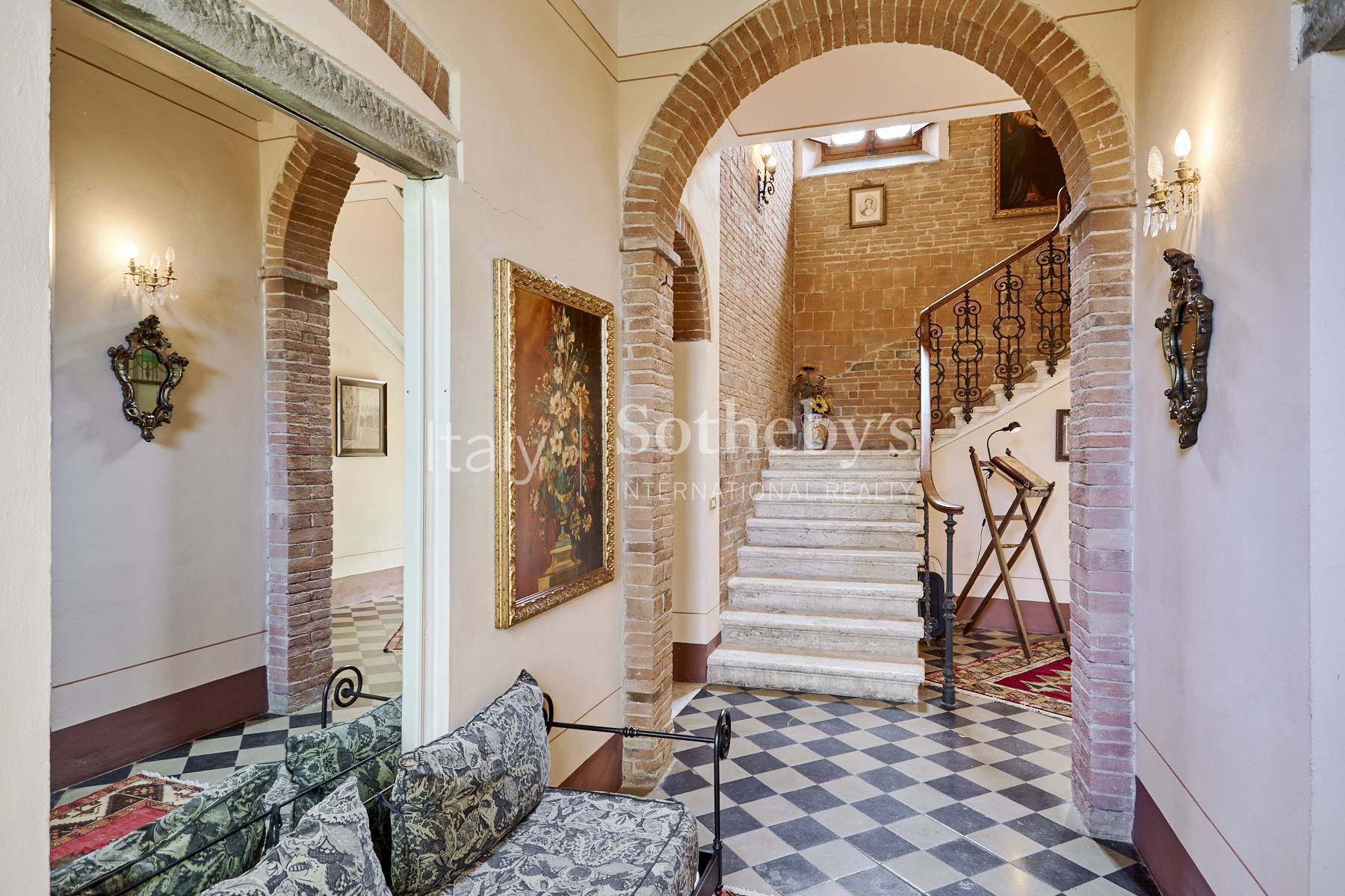  Charming villa with a private lake in Montepulciano - 物件實景