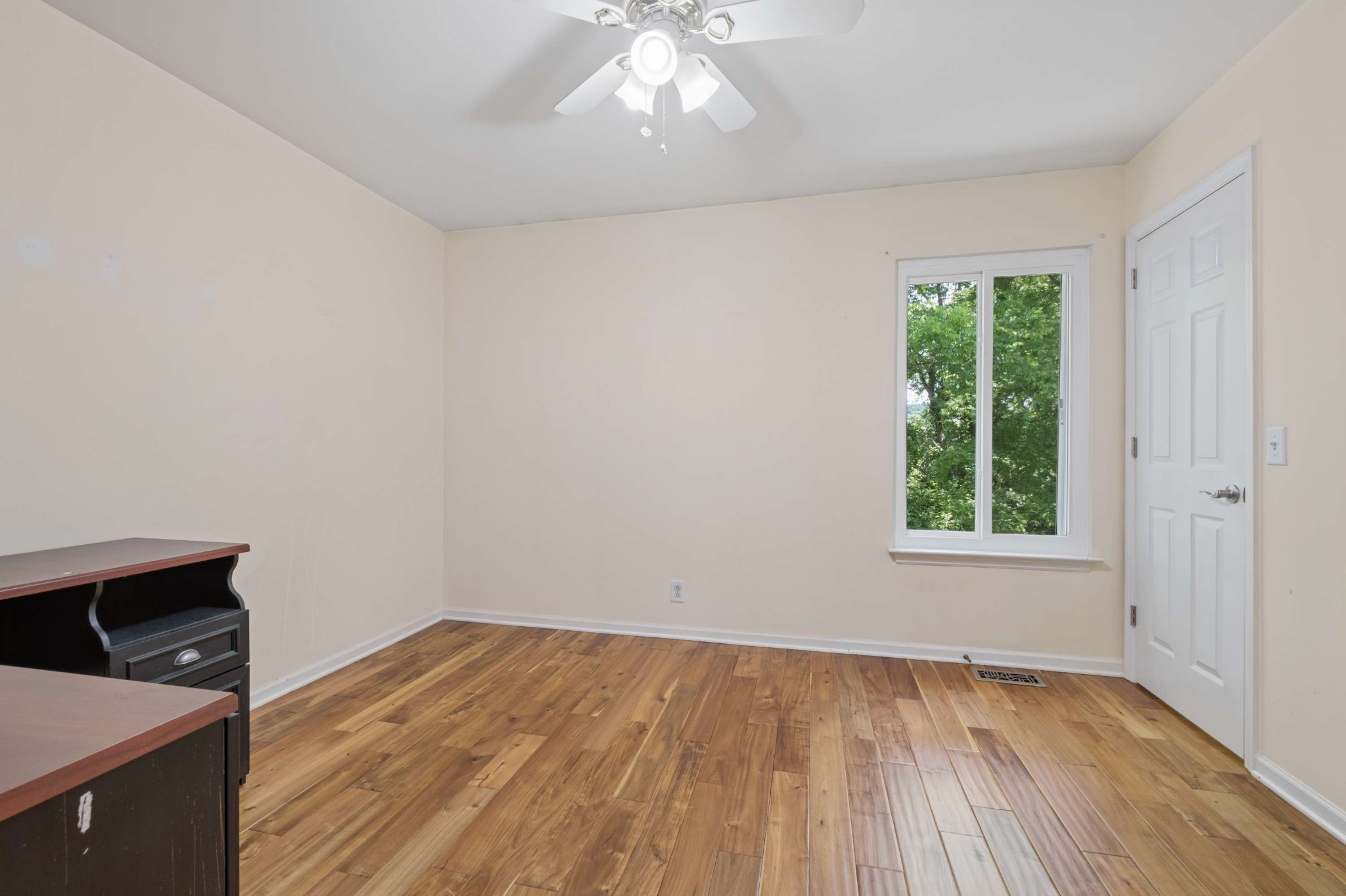  909 Buckskin Ct, Nashville, TN, 37221 - 物件實景