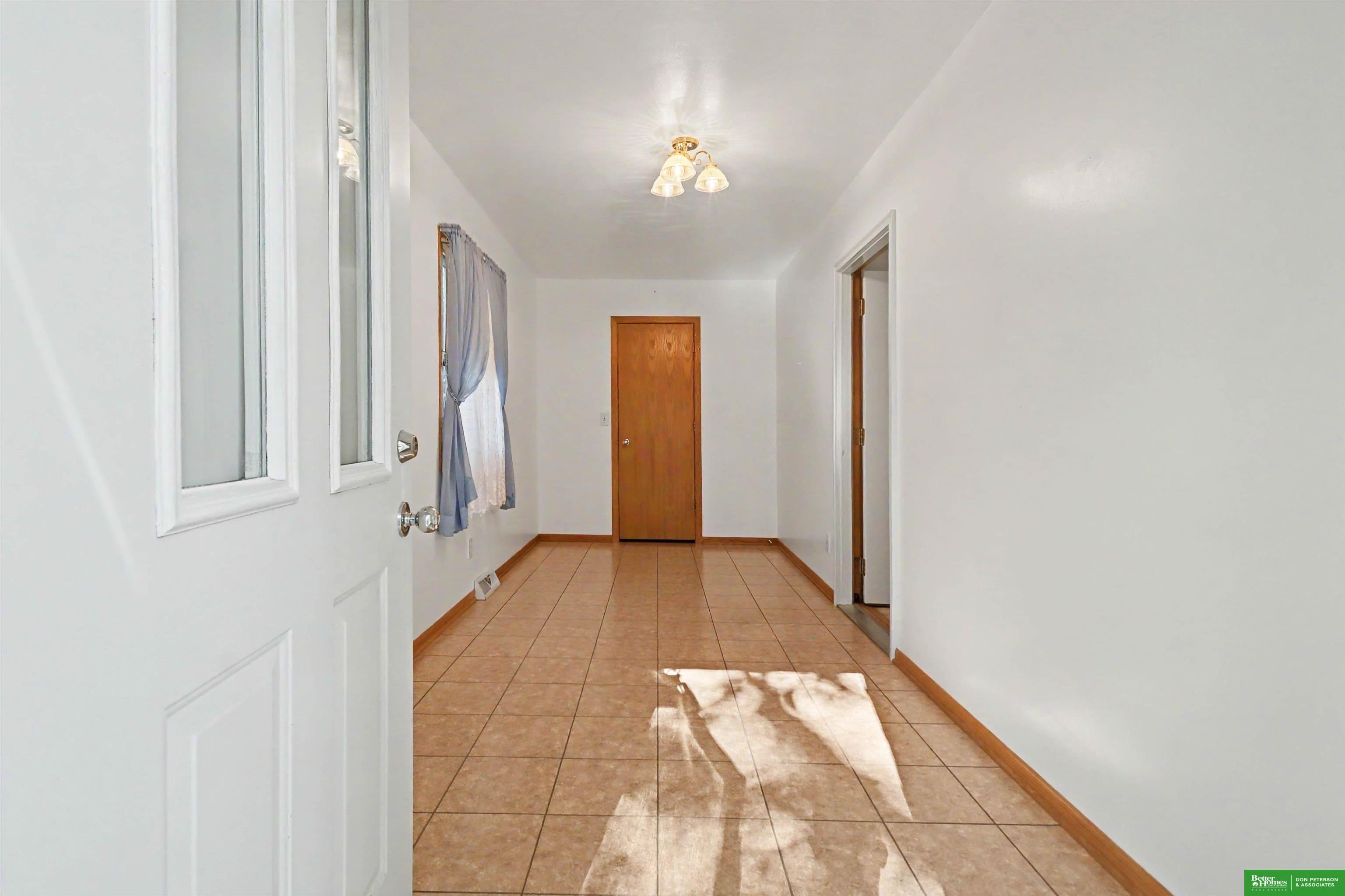 Farragut St, West Point, NE 68788