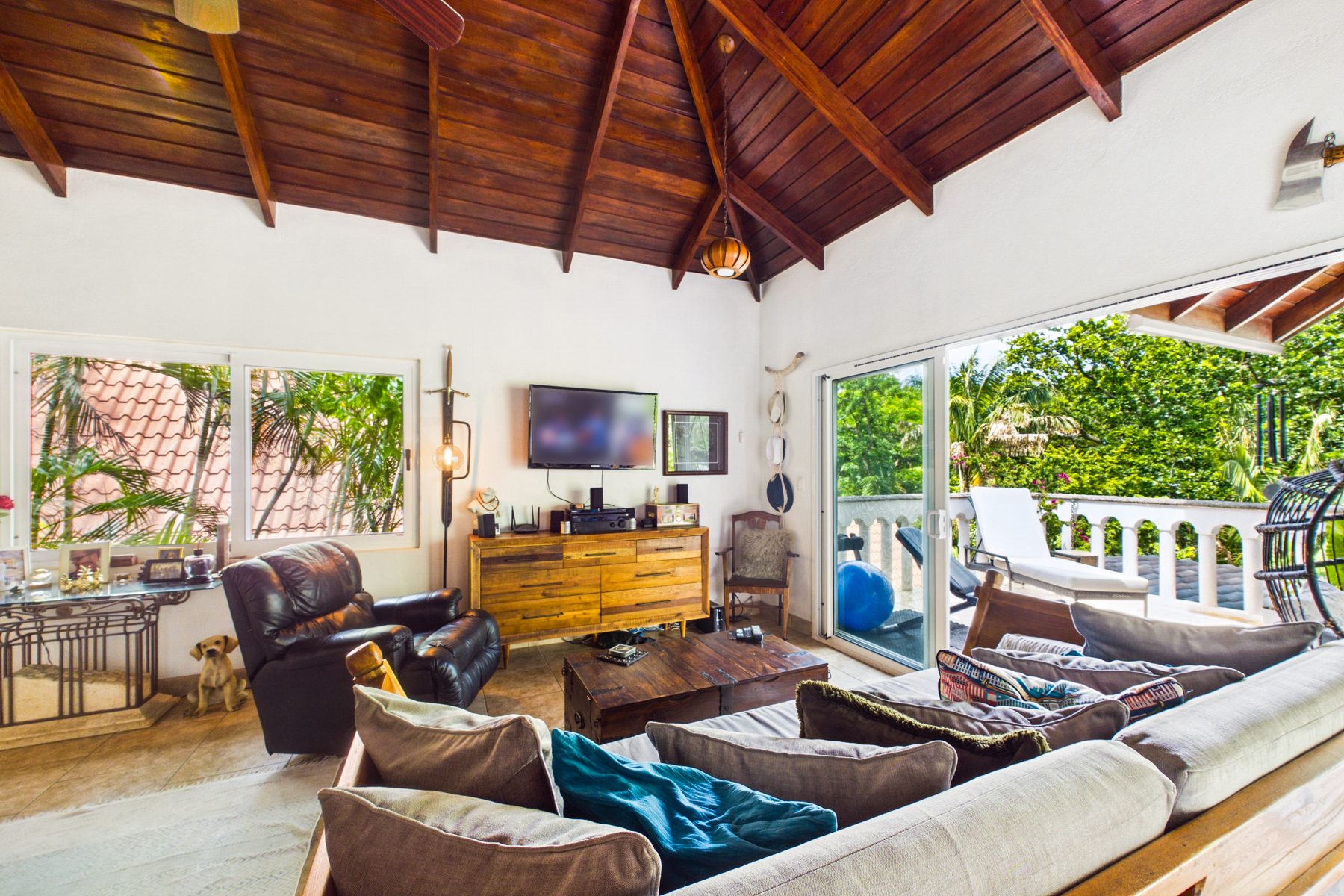  5 Star Bed & Breakfast in the Heart of Guiones - 物件實景
