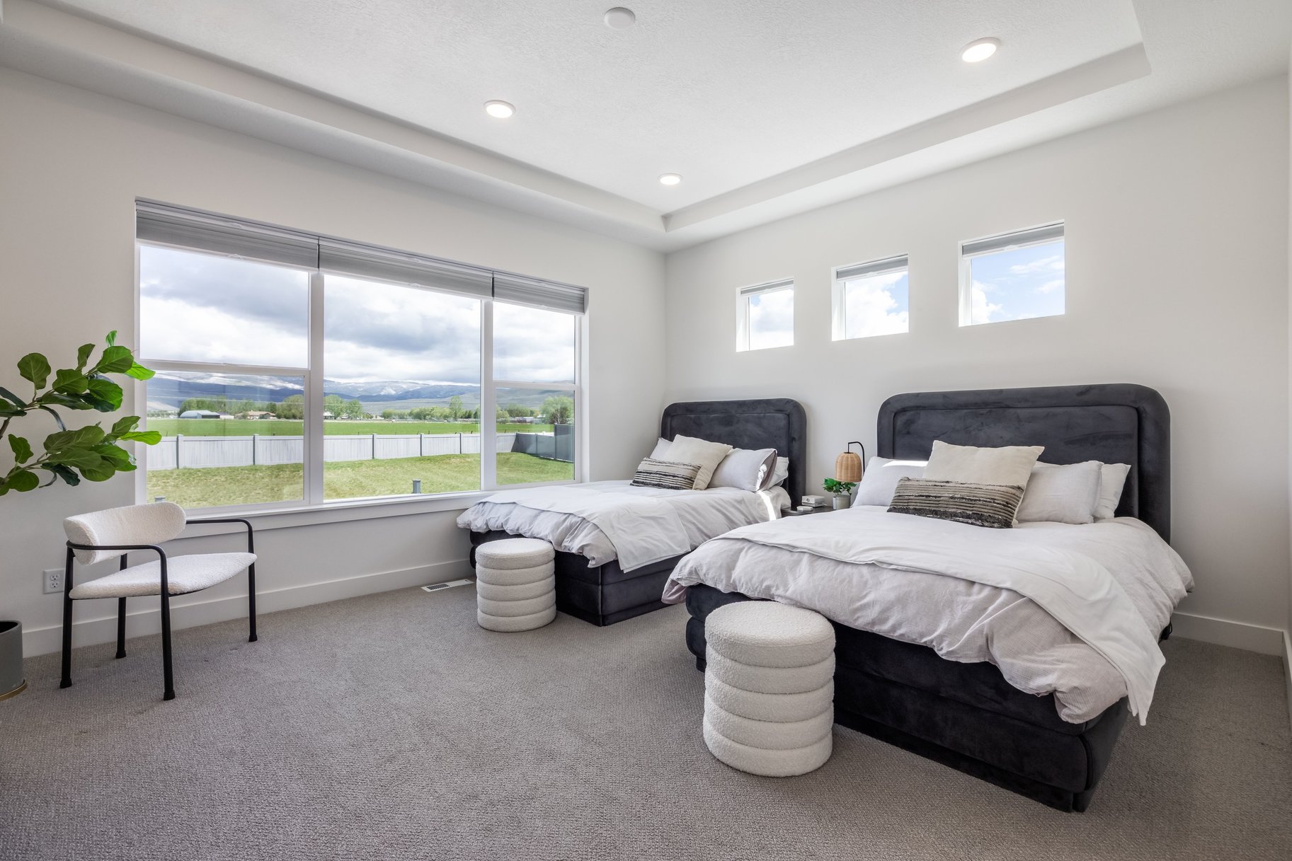  Fully Furnished Luxury Residence with Unmatched Finishes and Views - 物件實景