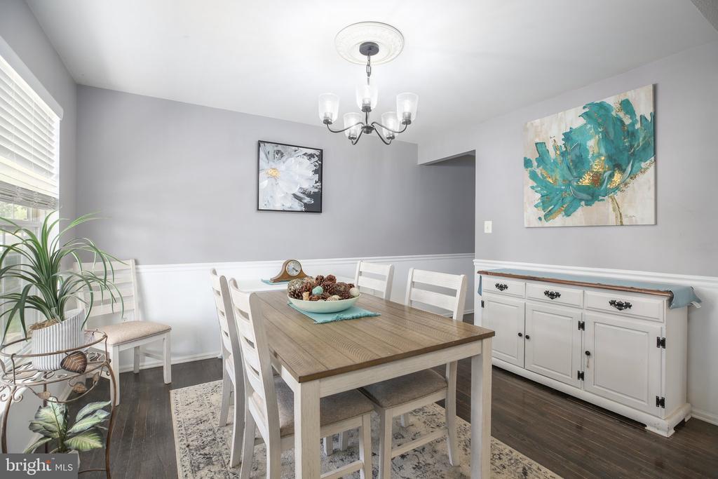 Fredericksburg, Virginia, 22406, United States, 4 Bedrooms Bedrooms, ,3 BathroomsBathrooms,Residential,For Sale,1934657