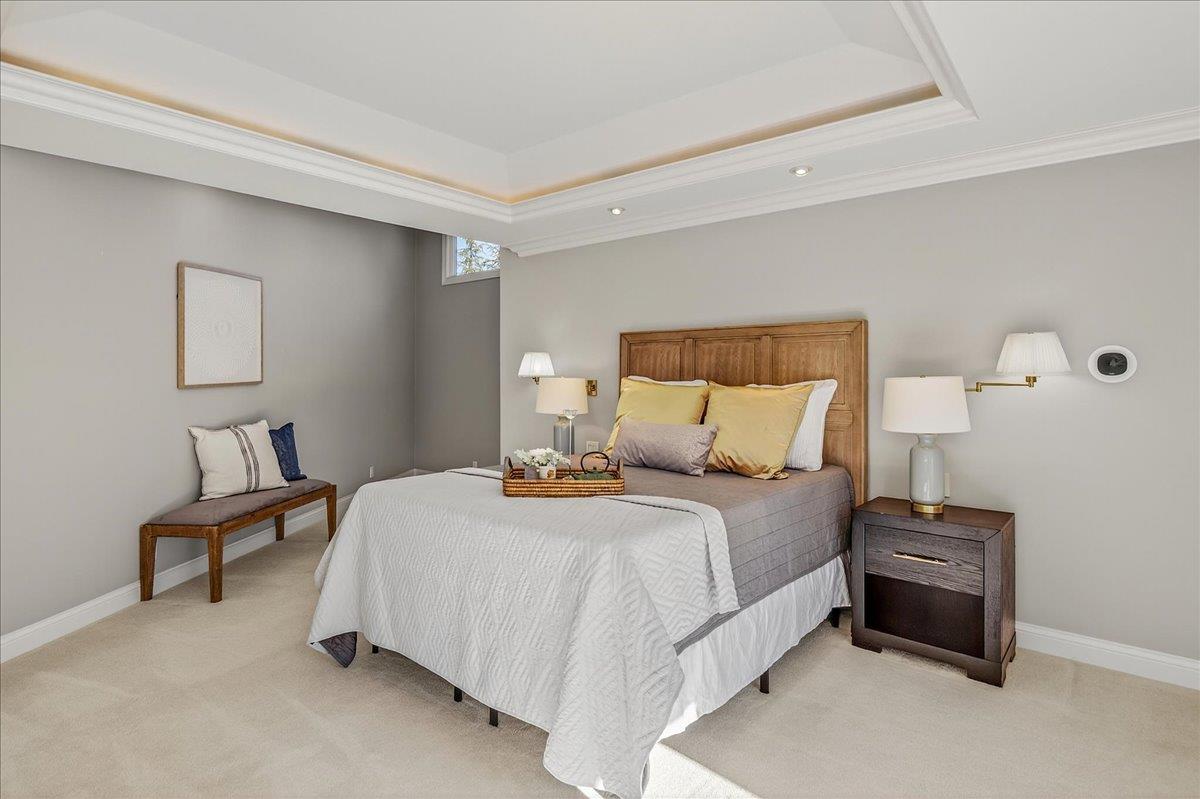 Saratoga, California, 95070, United States, 5 Bedrooms Bedrooms, ,3 BathroomsBathrooms,Residential,For Sale,1989664