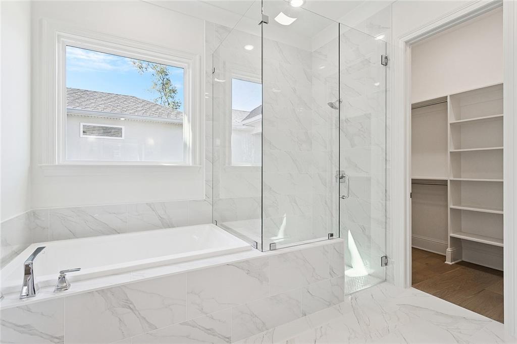 Covington, Louisiana, 70433, United States, 4 Bedrooms Bedrooms, ,3 BathroomsBathrooms,Residential,For Sale,1989421