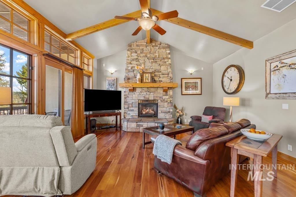McCall, Idaho, 83638, United States, 4 Bedrooms Bedrooms, ,3 BathroomsBathrooms,Residential,For Sale,1803021