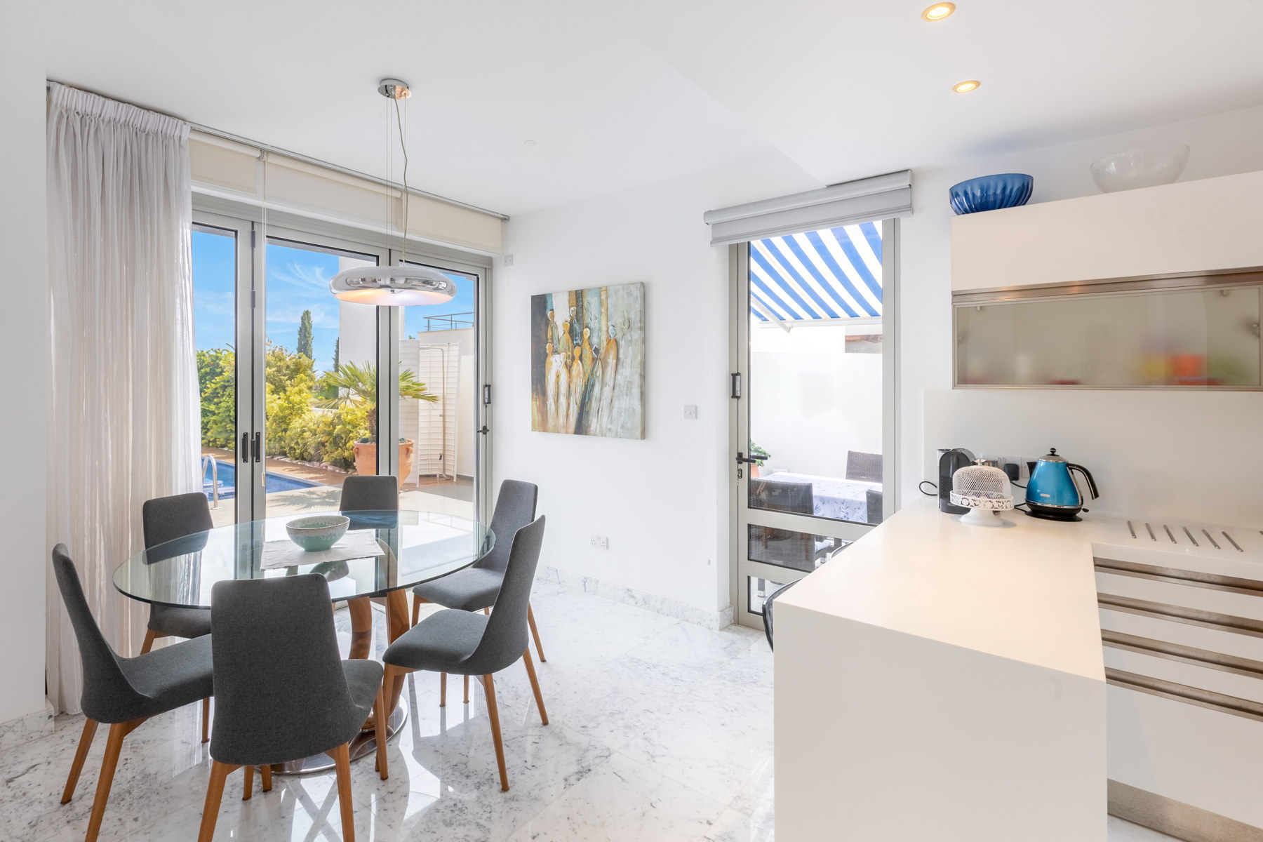  Four-Bedroom Detached Villa with Lift and Roof Garden Steps from the Beach - 物件實景