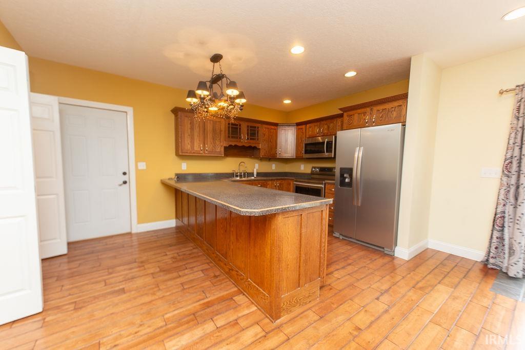 Unionville, Indiana, 47468, United States, 3 Bedrooms Bedrooms, ,4 BathroomsBathrooms,Residential,For Sale,1943057