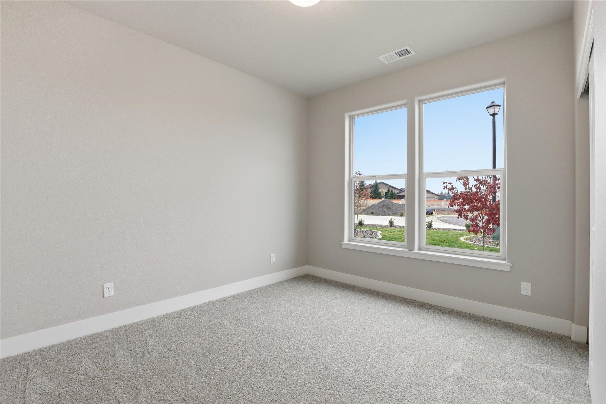 Deer Park, Washington, 99006, United States, 3 Bedrooms Bedrooms, ,2 BathroomsBathrooms,Residential,For Sale,1994775