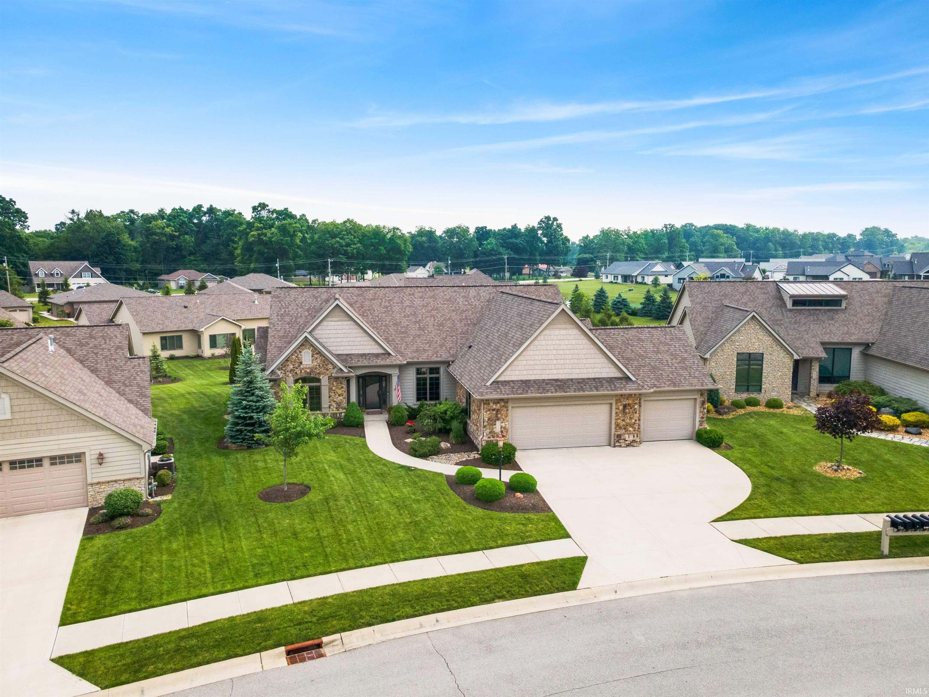 Fort Wayne, Indiana, 46845, United States, 3 Bedrooms Bedrooms, ,3 BathroomsBathrooms,Residential,For Sale,1878138