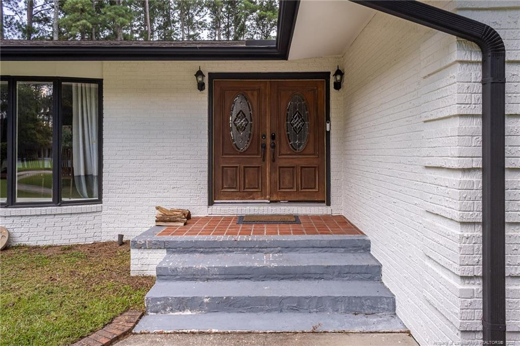 Fayetteville, North Carolina, 28303, United States, 4 Bedrooms Bedrooms, ,4 BathroomsBathrooms,Residential,For Sale,1906068