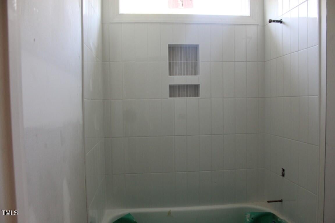 Zebulon, North Carolina, 27597, United States, 4 Bedrooms Bedrooms, ,4 BathroomsBathrooms,Residential,For Sale,1942293