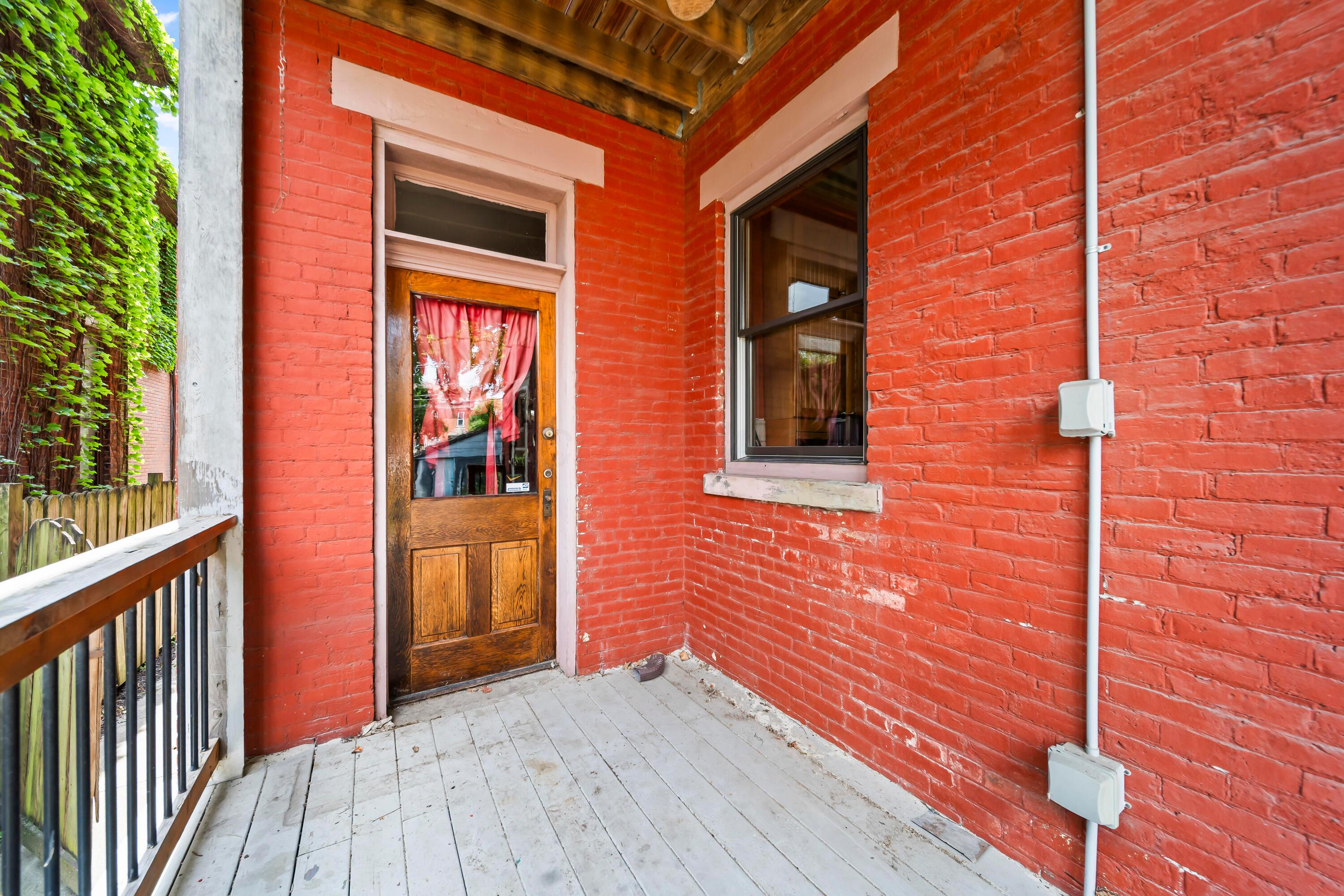 Columbus, Ohio, 43205, United States, 4 Bedrooms Bedrooms, ,3 BathroomsBathrooms,Residential,For Sale,1866885