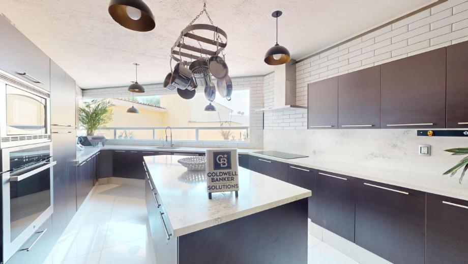 Llorones, Atizapán de Zaragoza, Estado de méxico, 52936, Mexico, 4 Bedrooms Bedrooms, ,5 BathroomsBathrooms,Residential,For Sale,Llorones,1571649