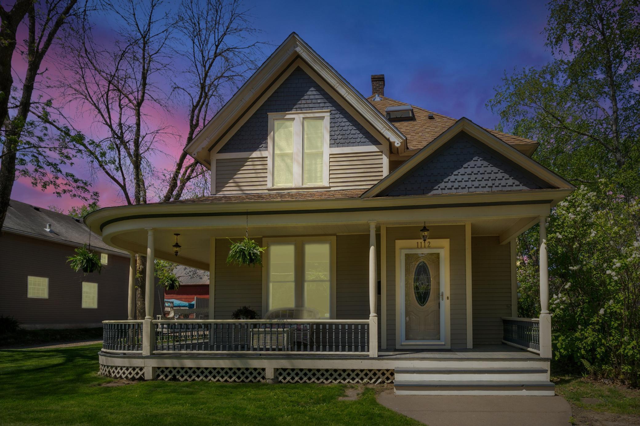 Stillwater, Minnesota, 55082, United States, 4 Bedrooms Bedrooms, ,1 BathroomBathrooms,Residential,For Sale,1848703
