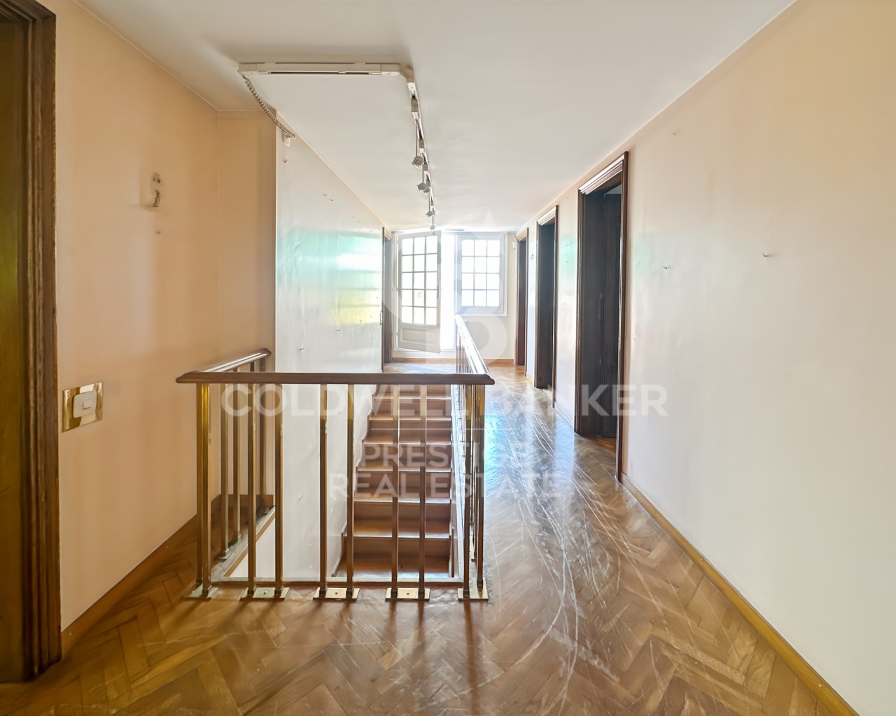 Barcelona, Catalonia, ES, 7 Bedrooms Bedrooms, ,5 BathroomsBathrooms,Residential,For Sale,1804815