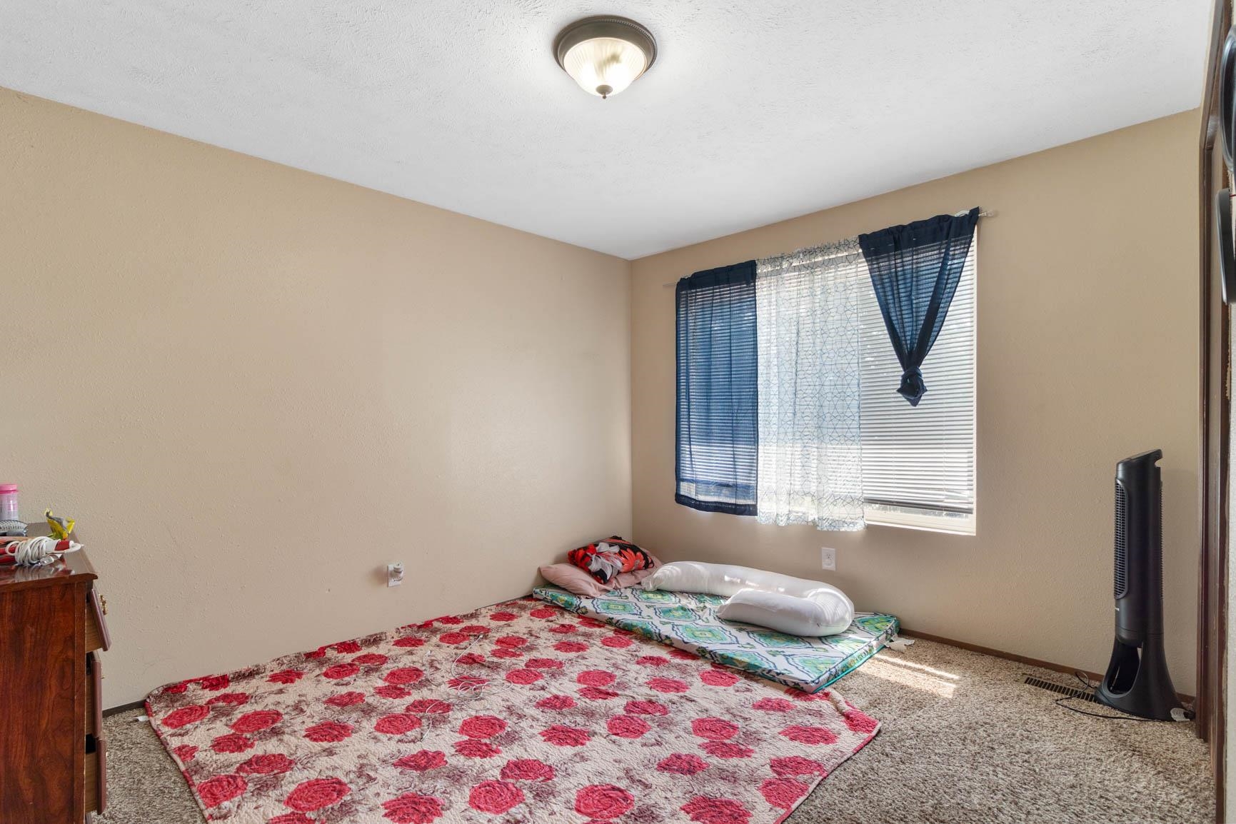 Spokane, Washington, 99218, United States, ,Residential,For Sale,1868872