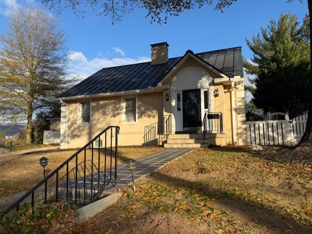 Salem, Virginia, 24153, United States, 4 Bedrooms Bedrooms, ,4 BathroomsBathrooms,Residential,For Sale,1992410