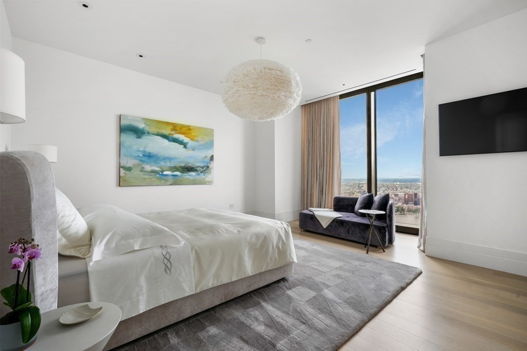 Boston, Massachusetts, 02199, United States, 5 Bedrooms Bedrooms, ,8 BathroomsBathrooms,Residential,For Sale,1906314