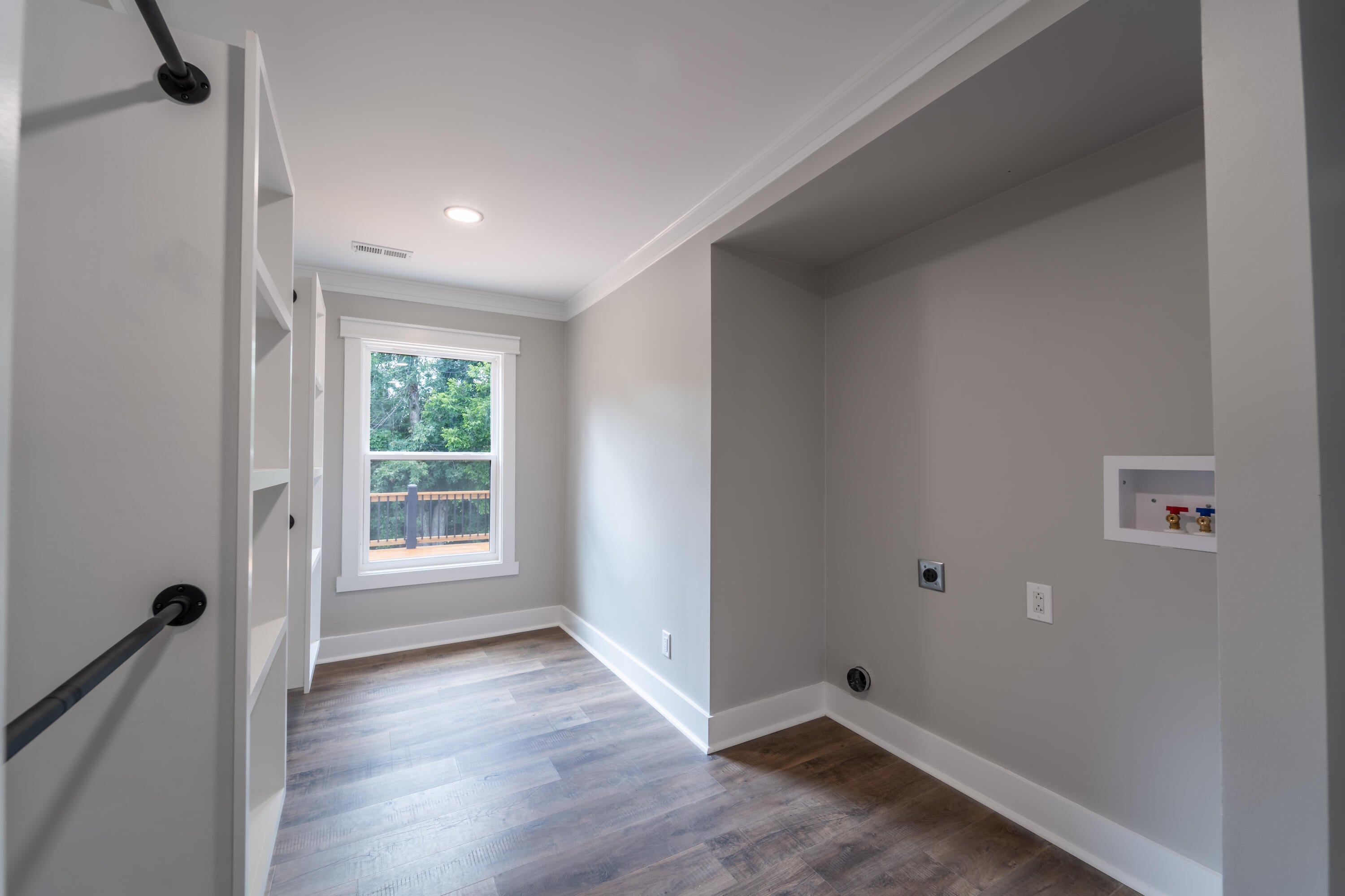 Berea, Kentucky, 40403, United States, 4 Bedrooms Bedrooms, ,4 BathroomsBathrooms,Residential,For Sale,1979235