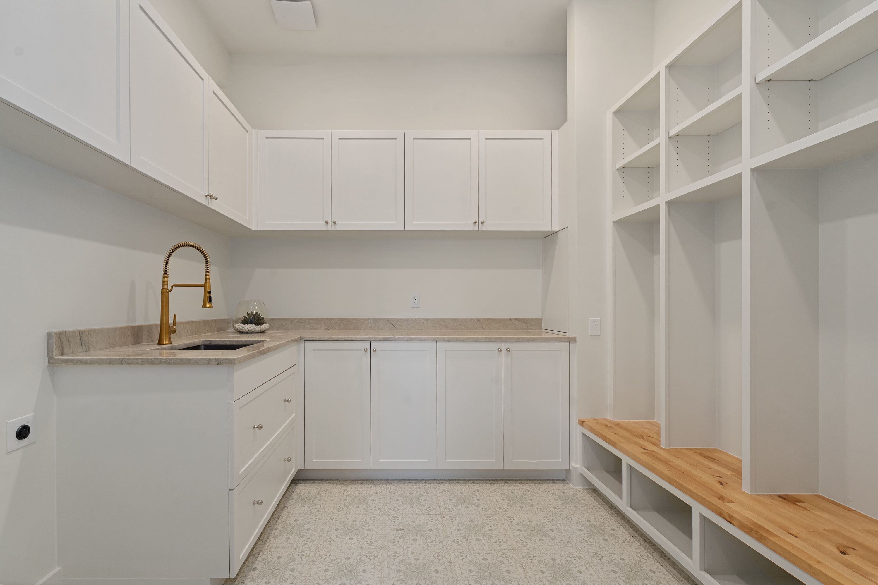  Sophisticated Transitional Design - 物件實景