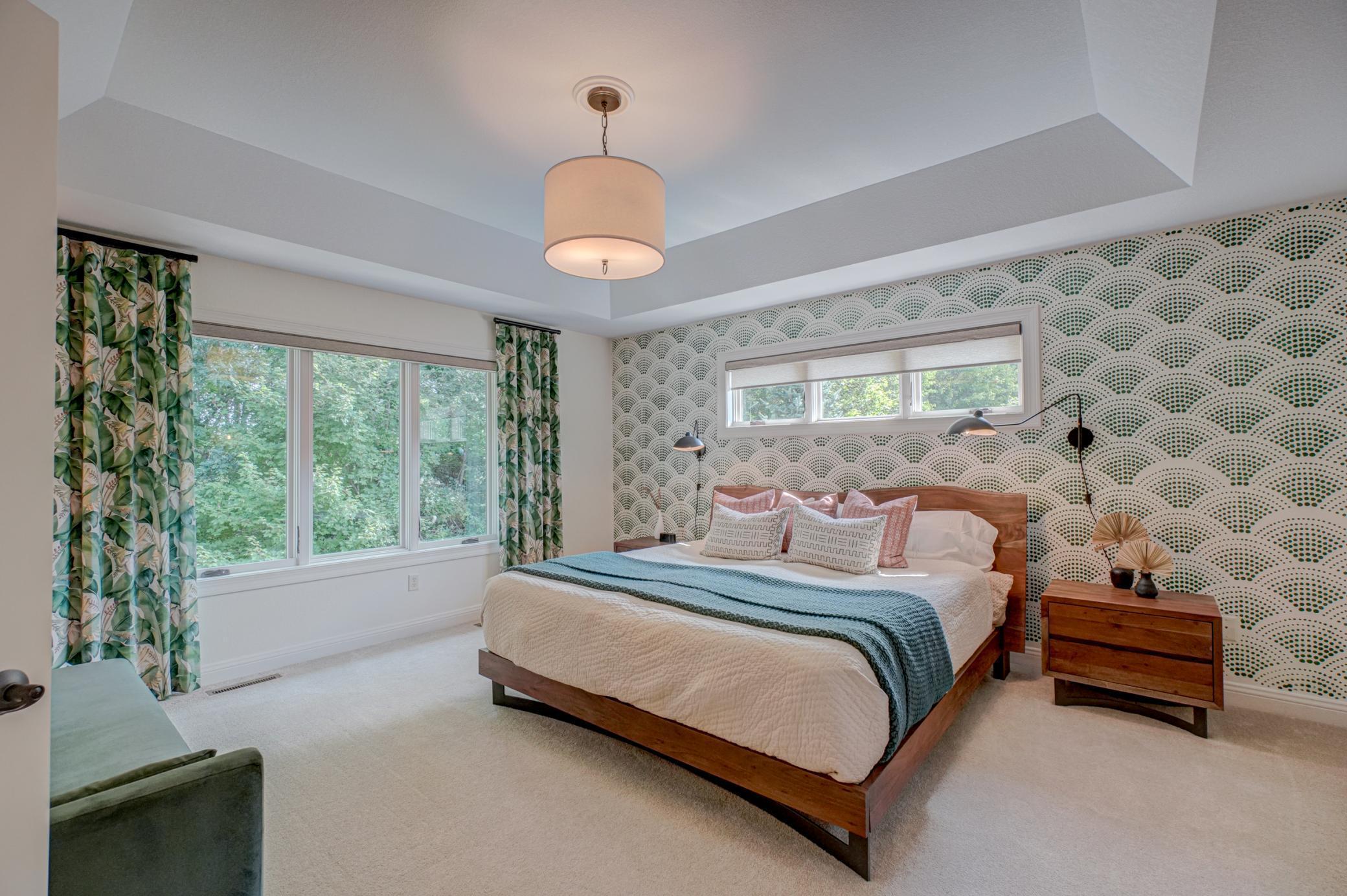 Eau Claire, Wisconsin, 54701, United States, 6 Bedrooms Bedrooms, ,2 BathroomsBathrooms,Residential,For Sale,1992855