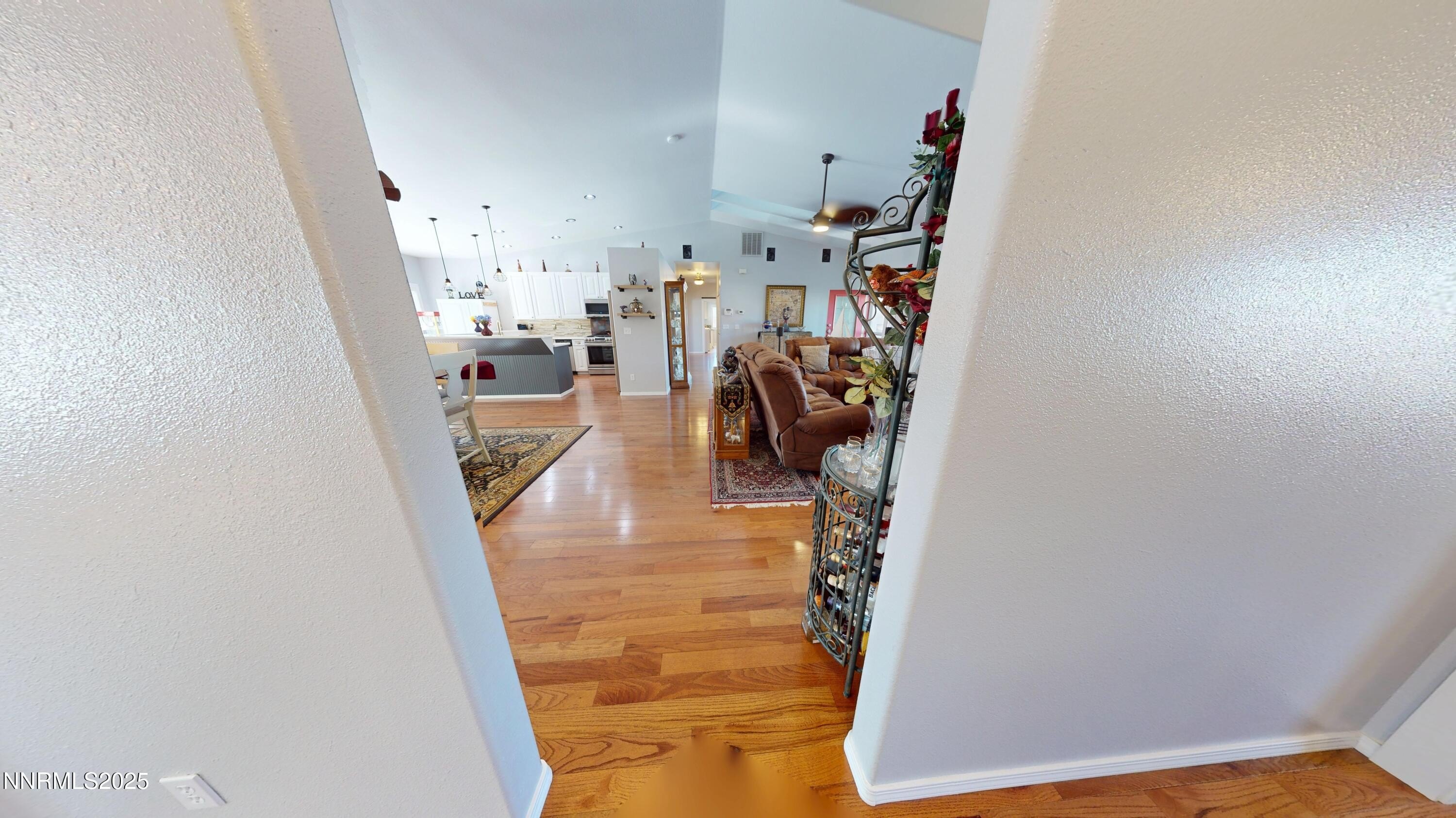 Winnemucca, Nevada, 89445, United States, 5 Bedrooms Bedrooms, ,4 BathroomsBathrooms,Residential,For Sale,1920493