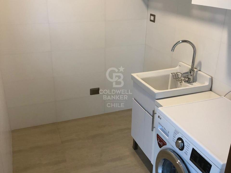 Puerto Varas, Chile, 5 Bedrooms Bedrooms, ,5 BathroomsBathrooms,Residential,For Sale,1950364
