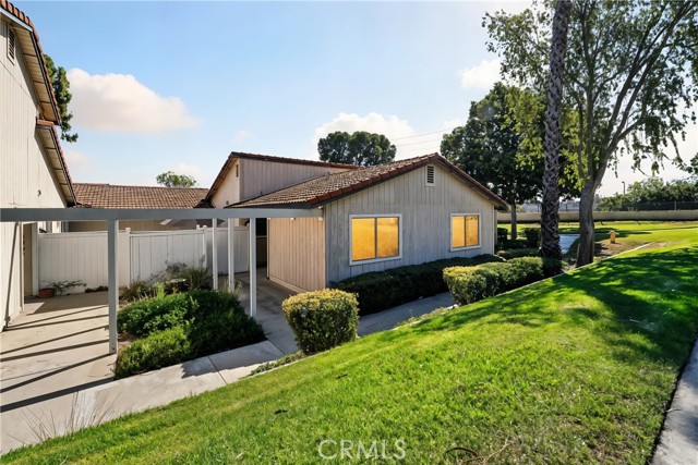 Corona, California, 92882, United States, 2 Bedrooms Bedrooms, ,2 BathroomsBathrooms,Residential,For Sale,1935171
